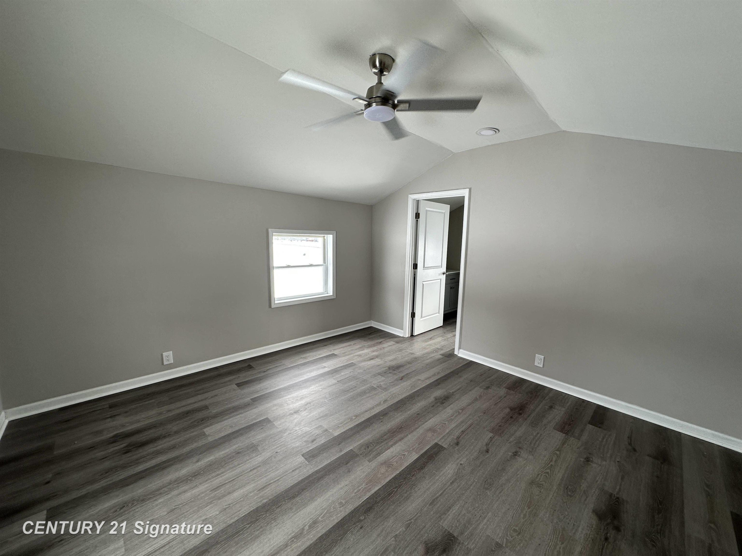 8040 Beecher Road, Flushing, MI 48433 — Photo 11
