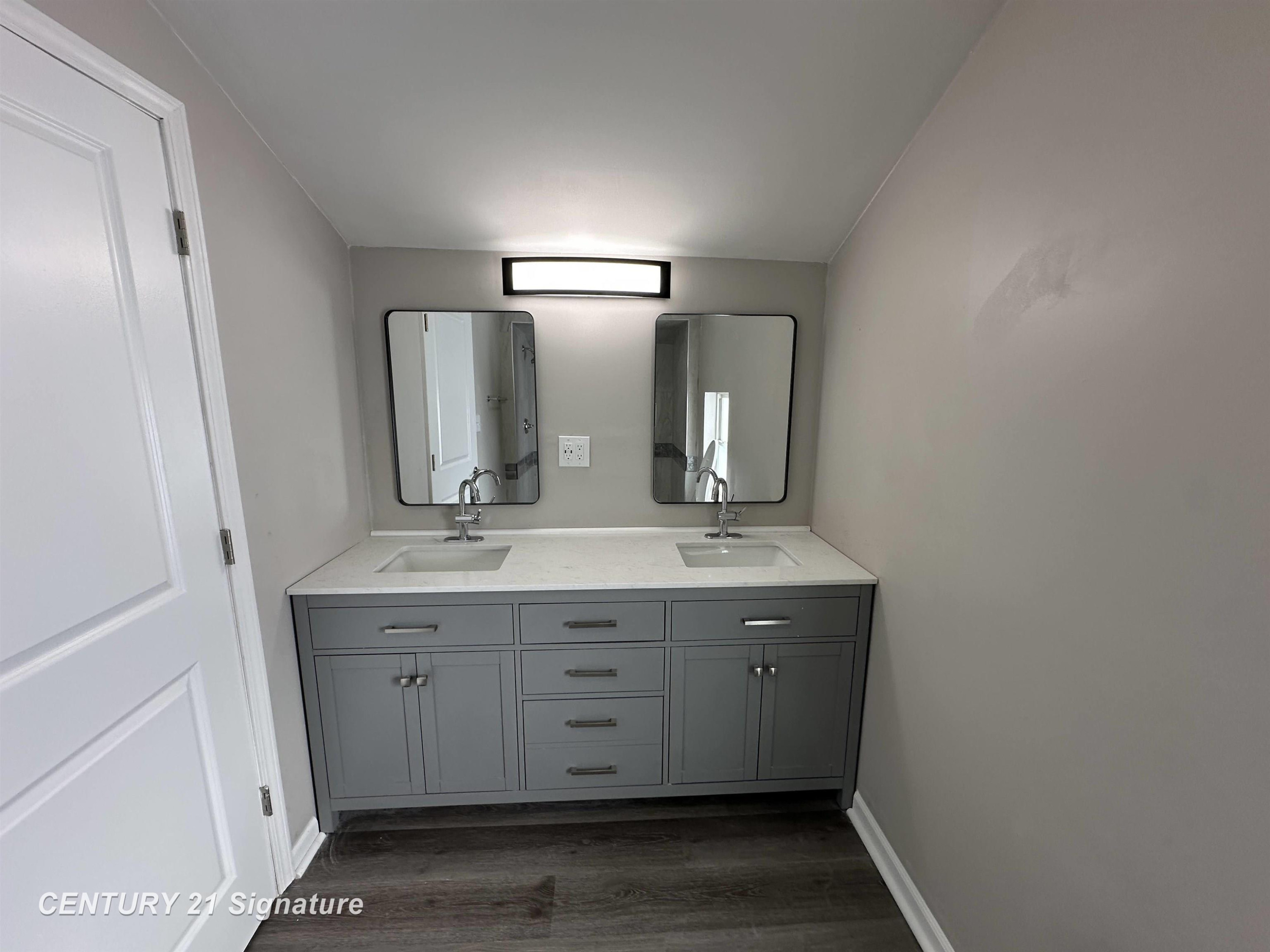 8040 Beecher Road, Flushing, MI 48433 — Photo 13