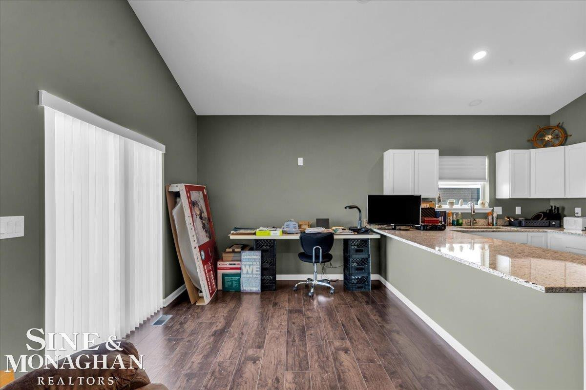 7842 Stark Drive, MI 48001 — Photo 21