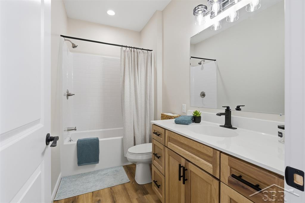 4521 E Crossroads Drive, Bay City, MI 48706 — Photo 21