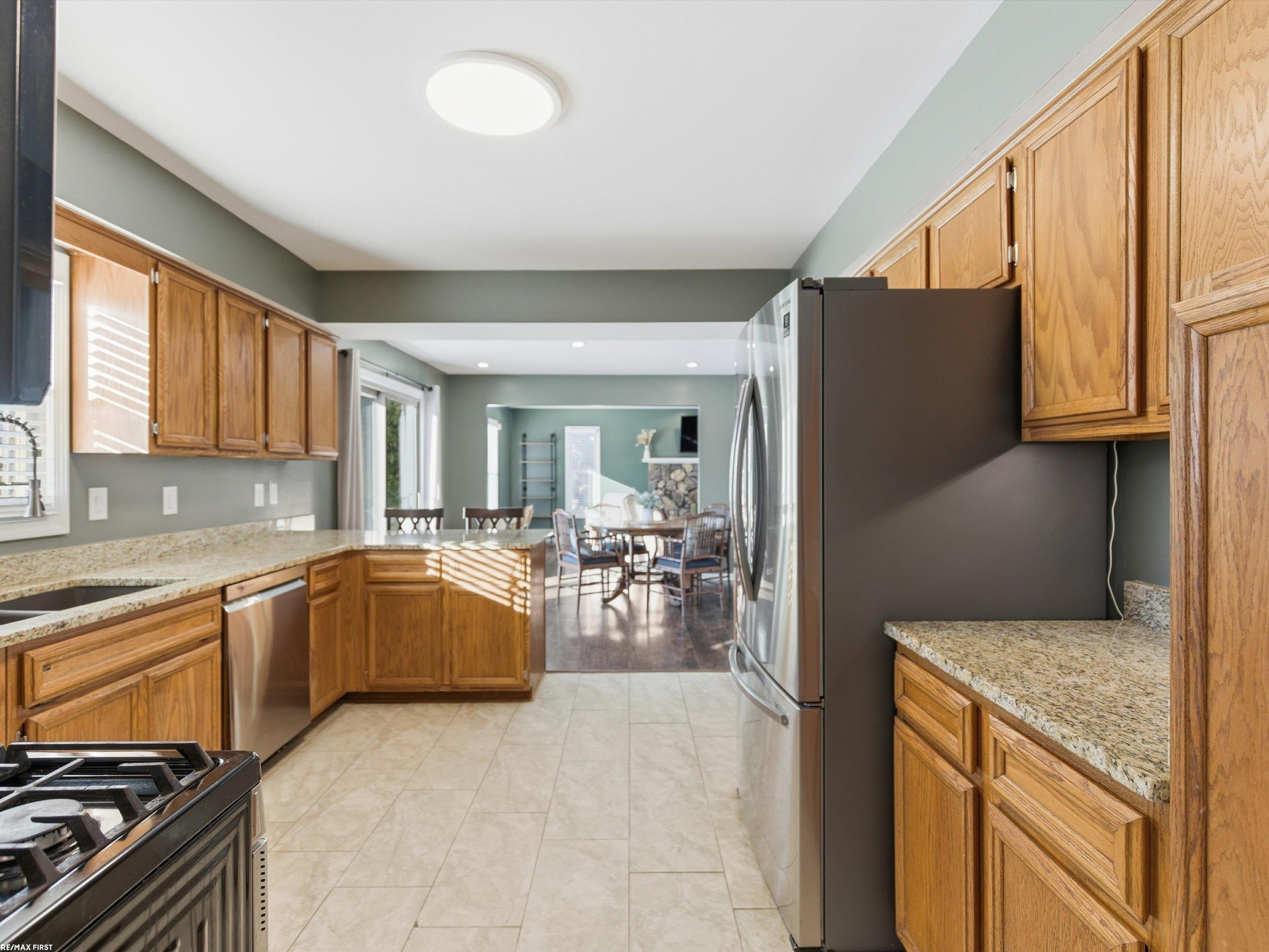 31869 Grove Street, Fraser, MI 48026 — Photo 22