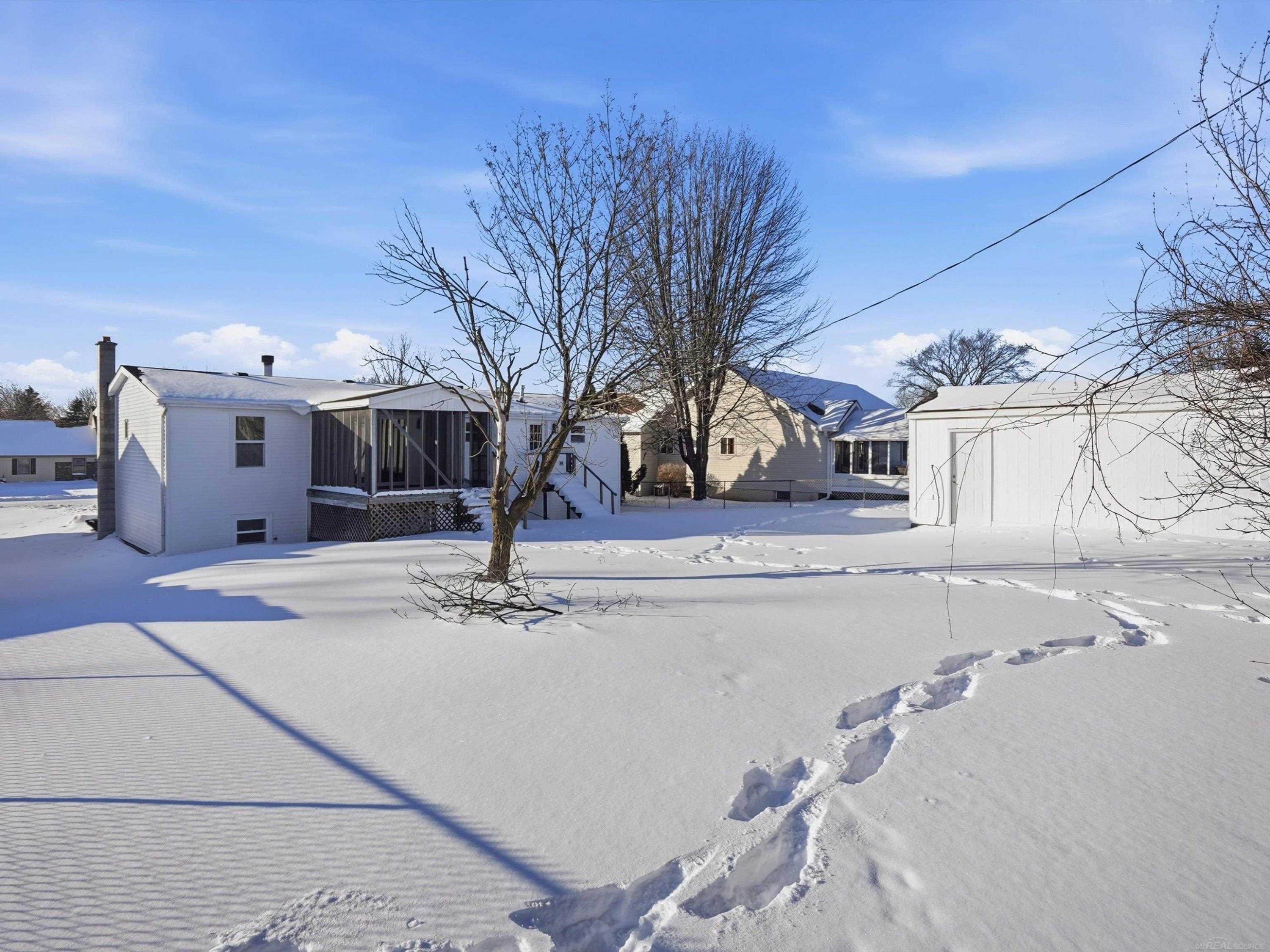 1581 Golden Gate Court, MI 48079 — Photo 49