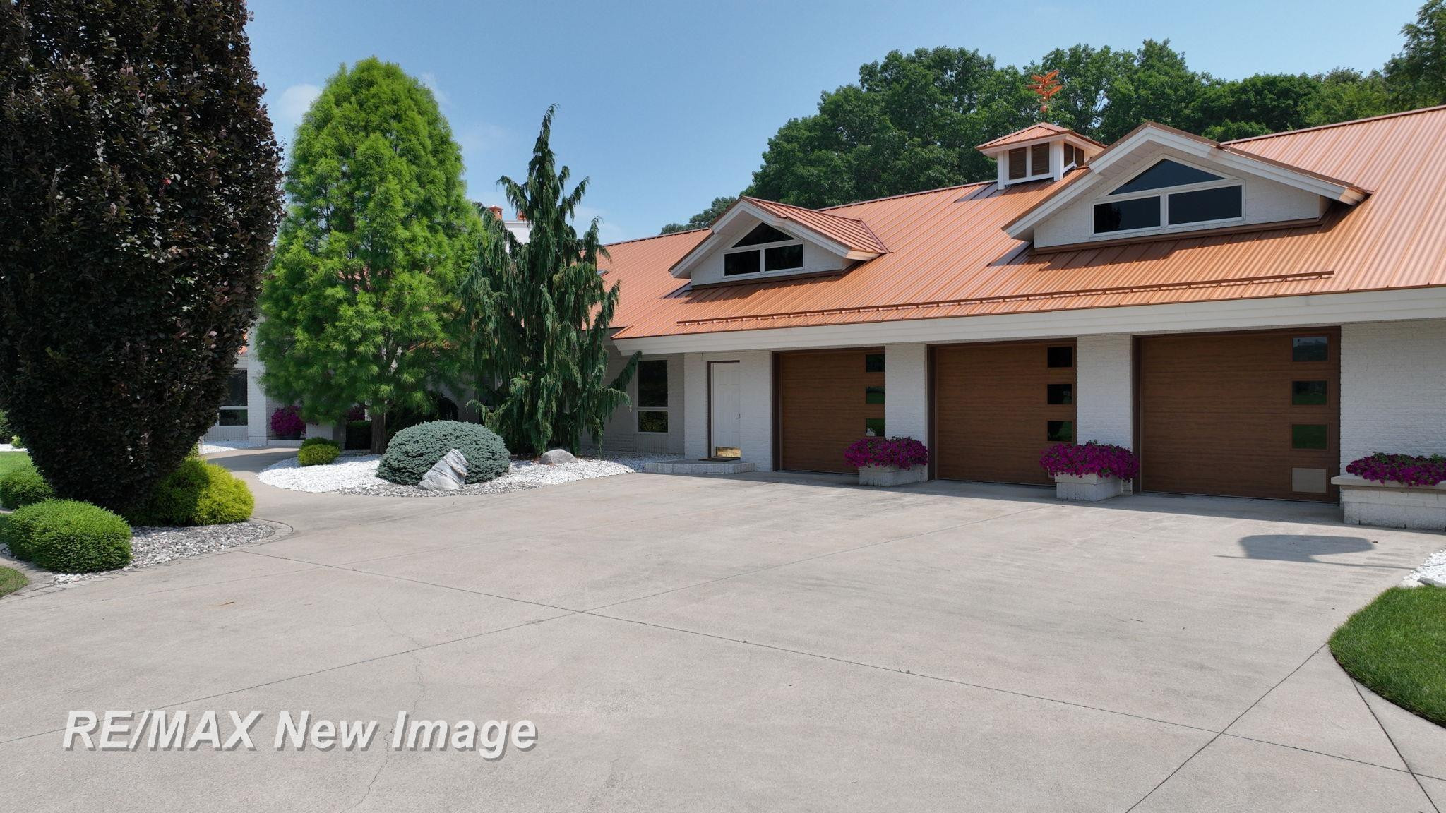 1134 N Graham Road, Saginaw, MI 48609 — Photo 14