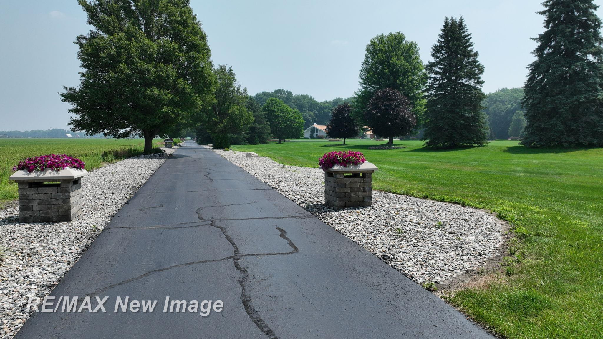 1134 N Graham Road, Saginaw, MI 48609 — Photo 15