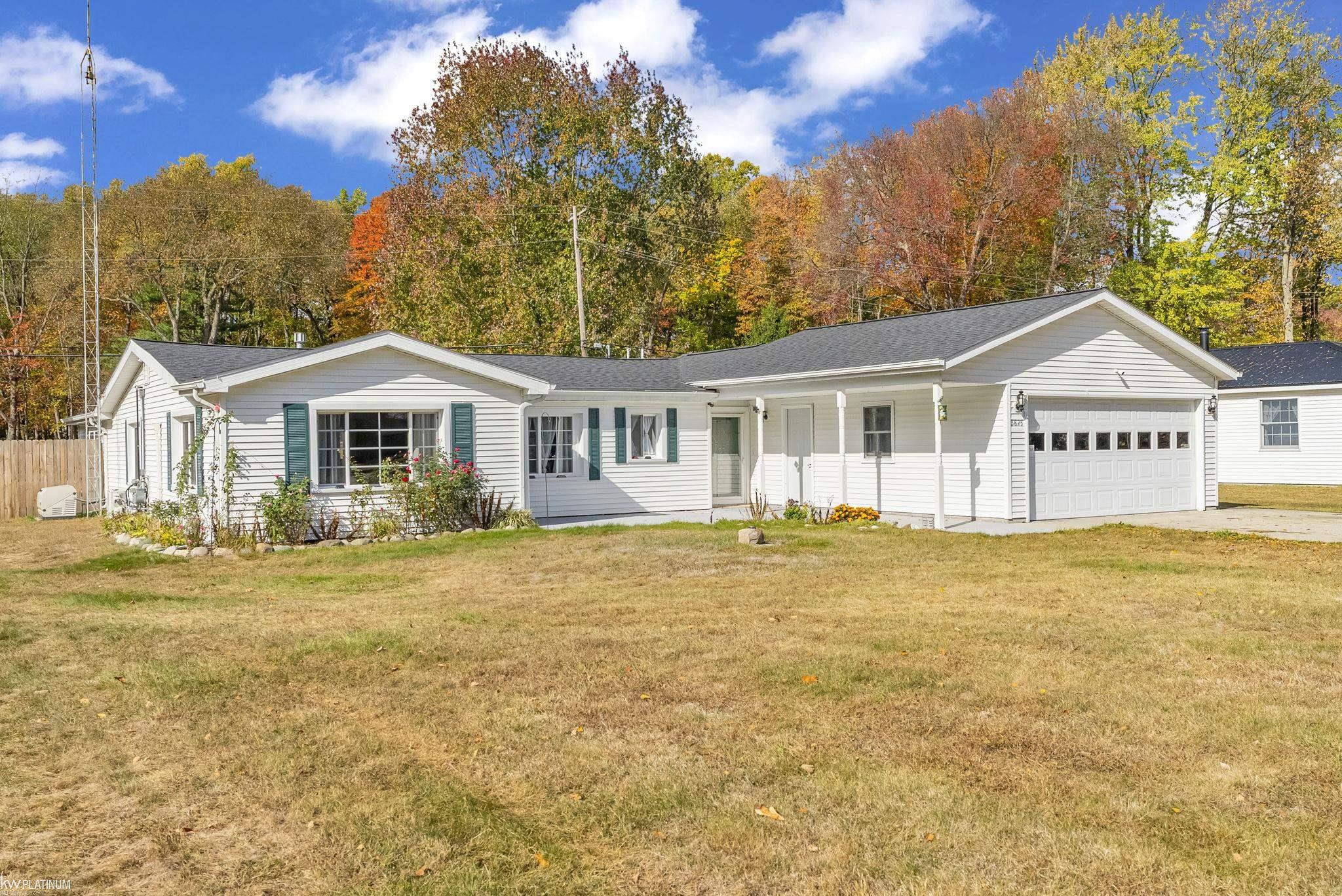 3625 Angus Road, MI 48059 — Photo 3