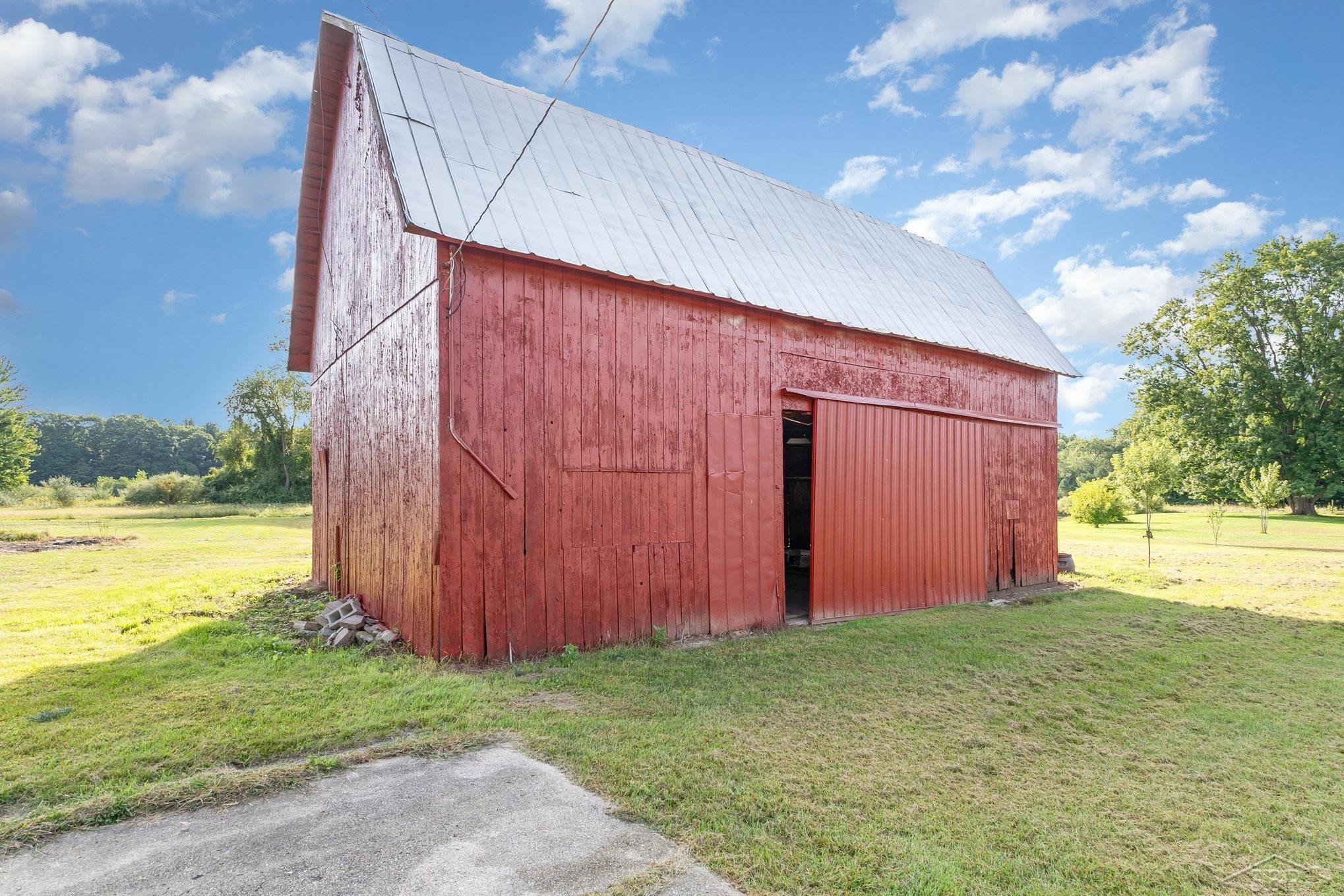 12711 Nichols Road, Burt, MI 48417 — Photo 26