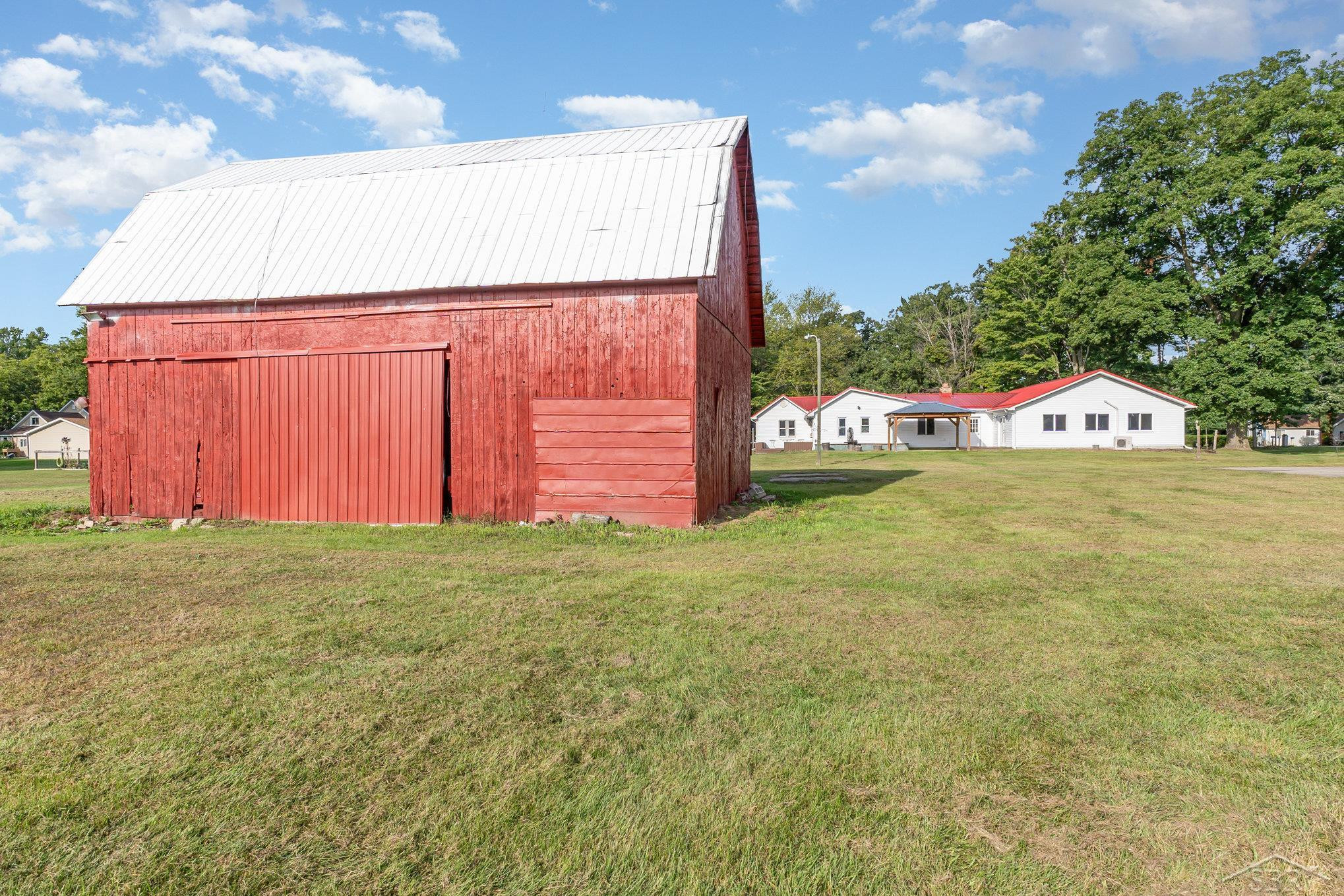 12711 Nichols Road, Burt, MI 48417 — Photo 27