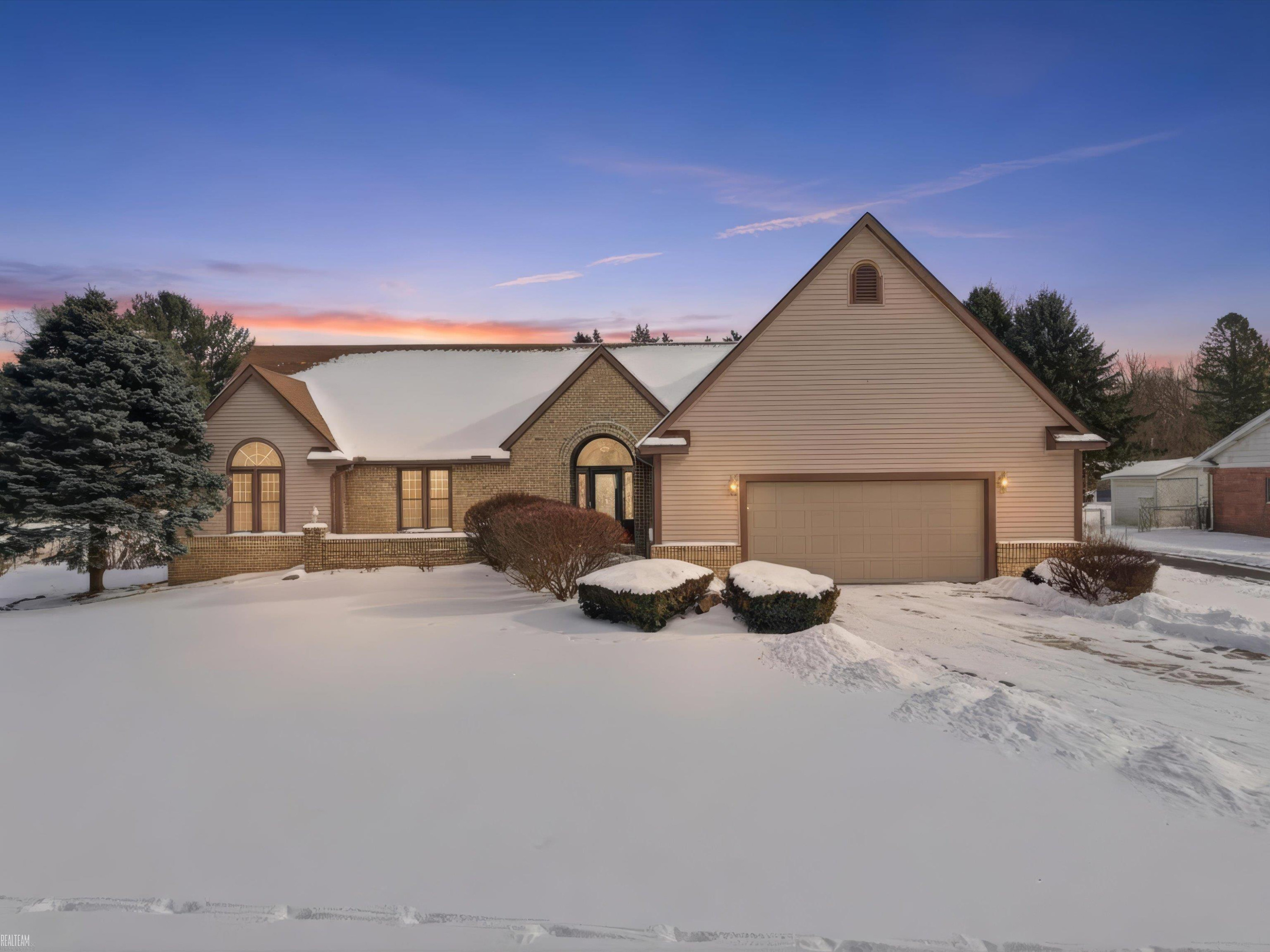 11378 Runnells Drive, MI 48420 — front exterior