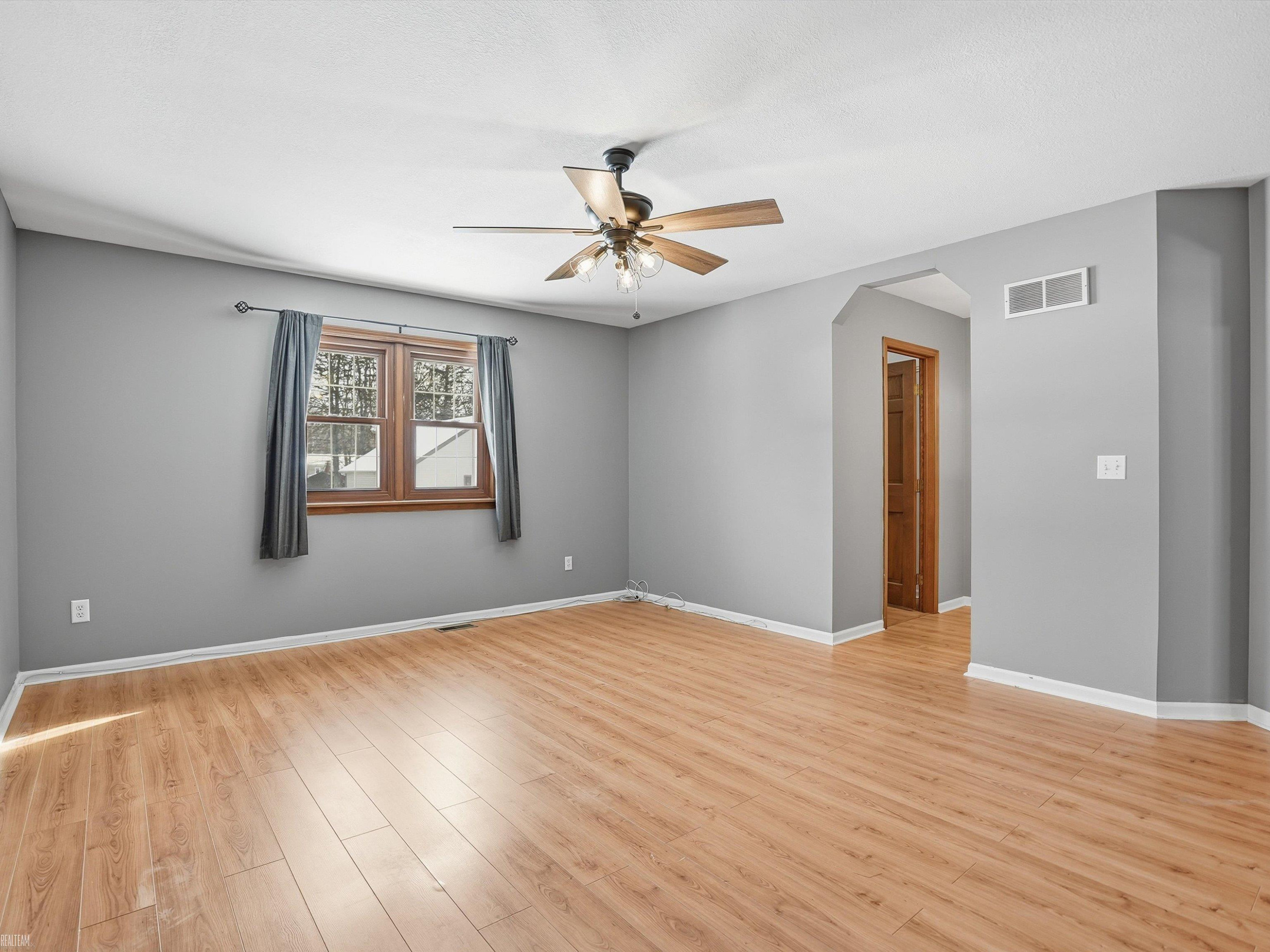 11378 Runnells Drive, MI 48420 — Photo 24