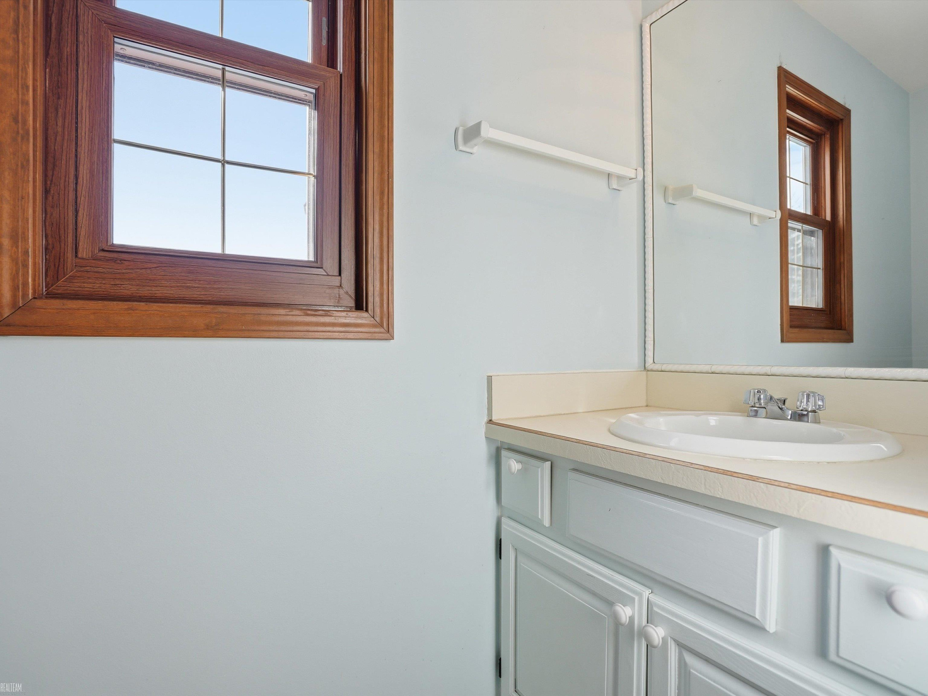 11378 Runnells Drive, MI 48420 — Photo 34