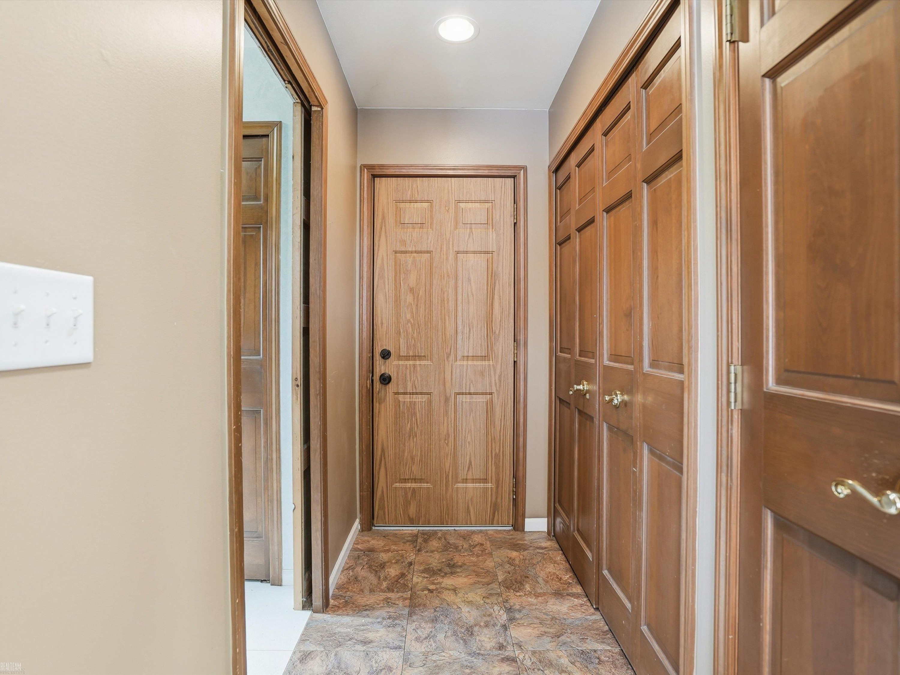 11378 Runnells Drive, MI 48420 — Photo 35