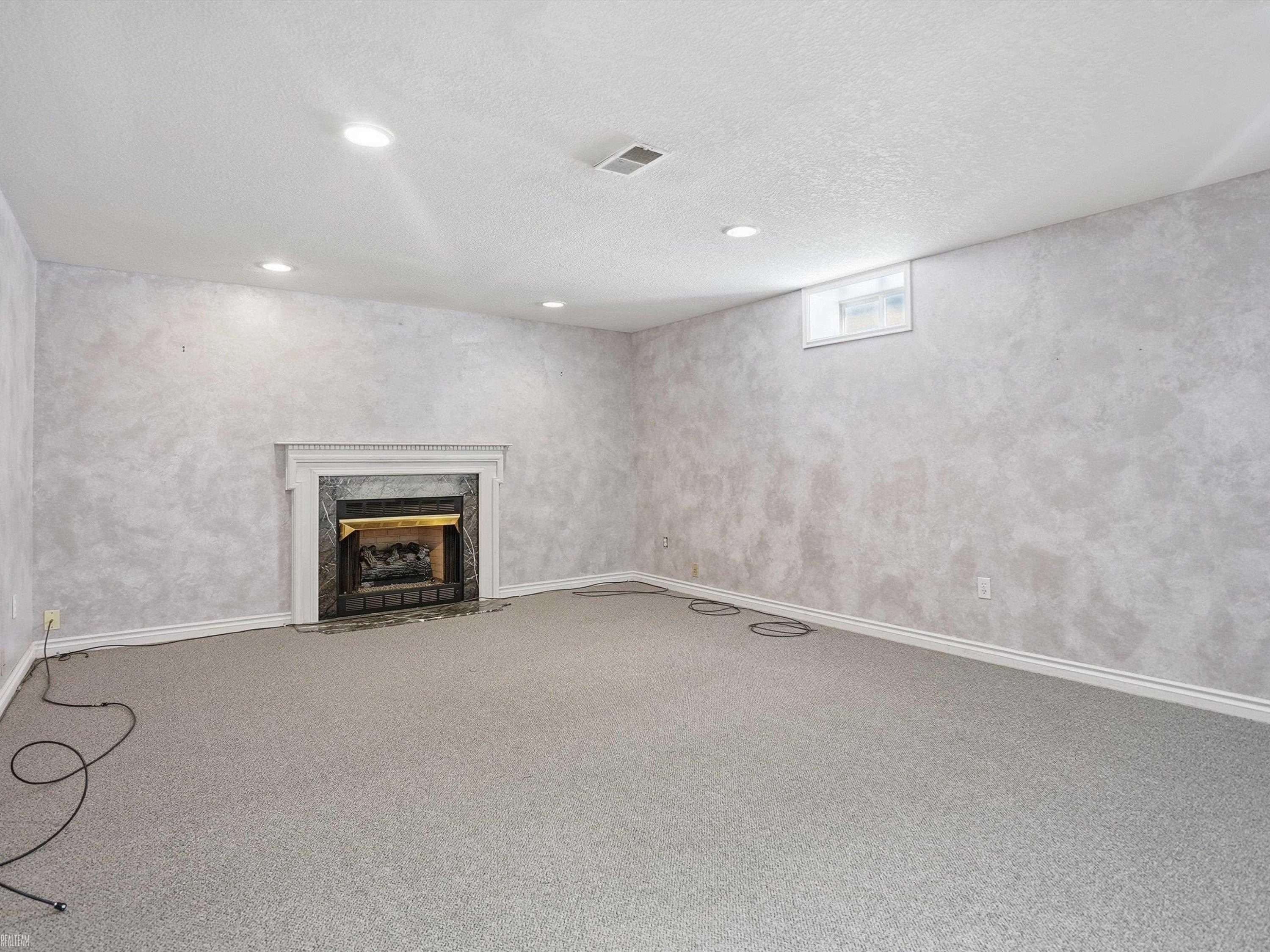 11378 Runnells Drive, MI 48420 — Photo 38