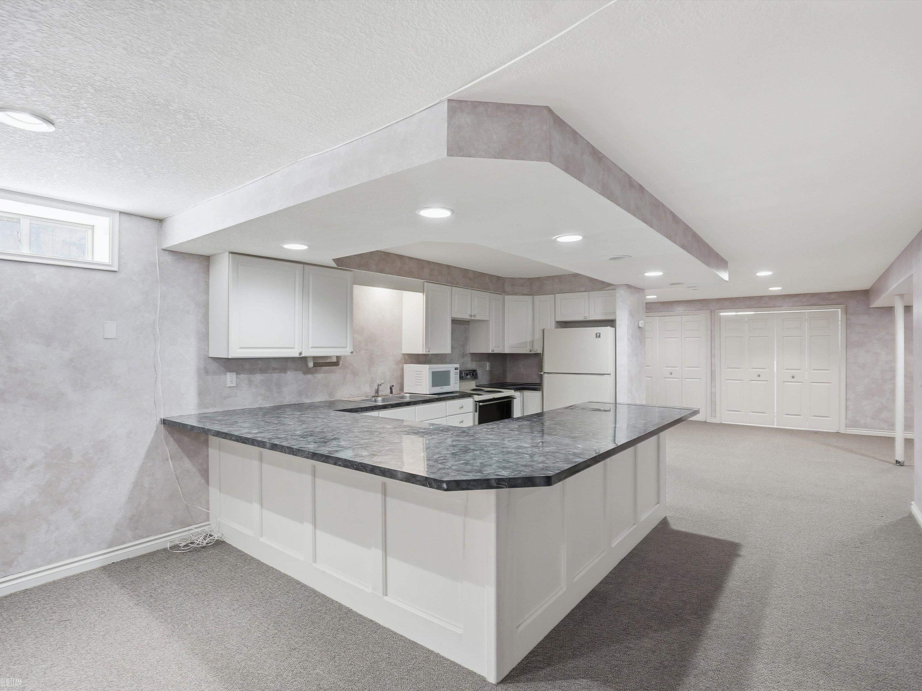 11378 Runnells Drive, MI 48420 — Photo 40