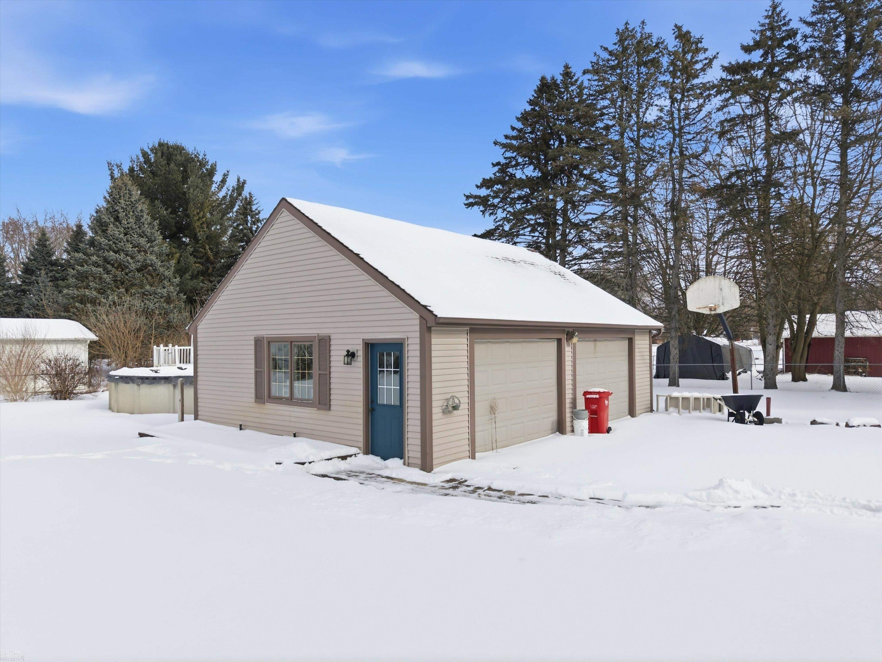 11378 Runnells Drive, MI 48420 — Photo 56