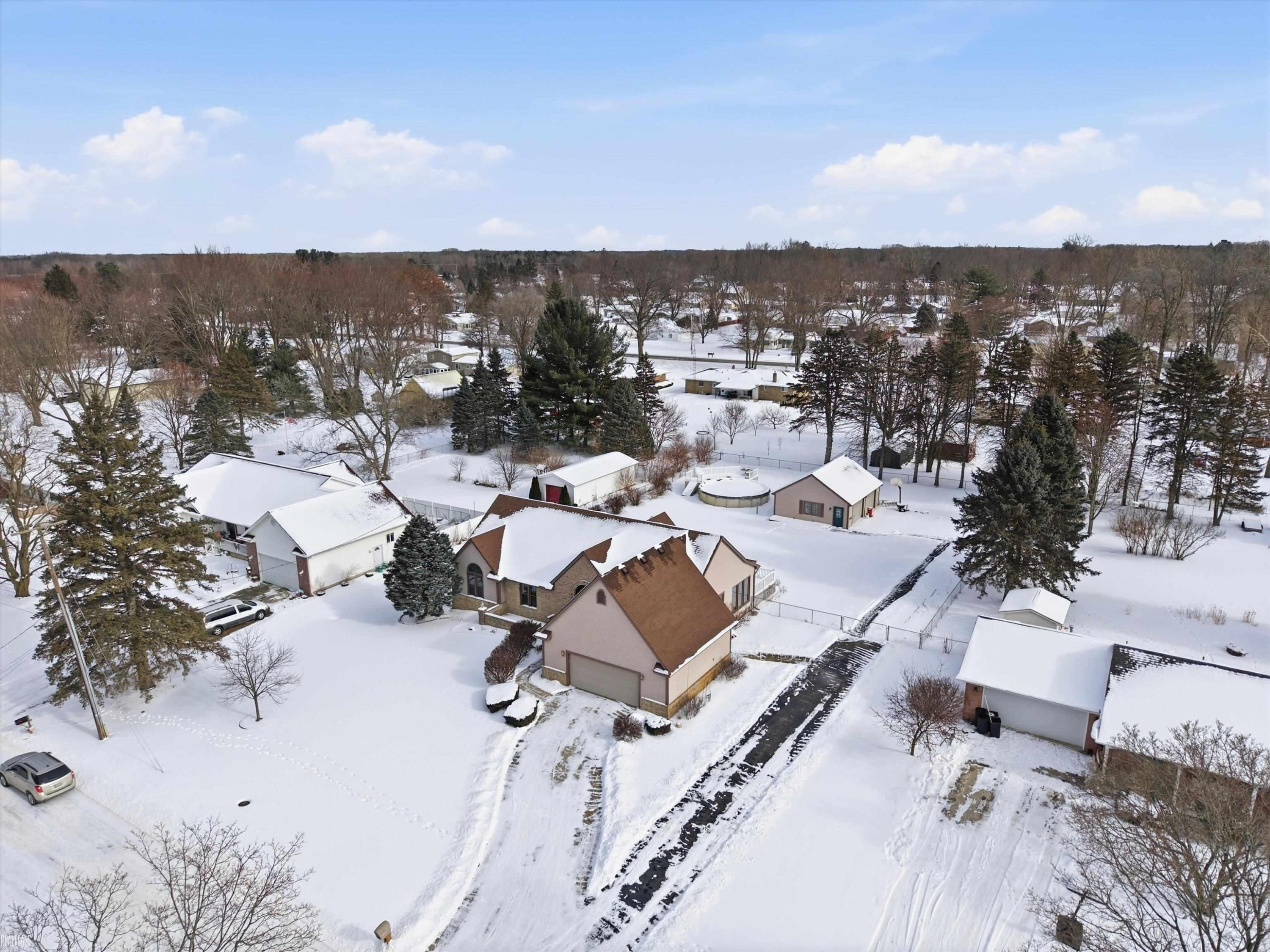 11378 Runnells Drive, MI 48420 — Photo 59