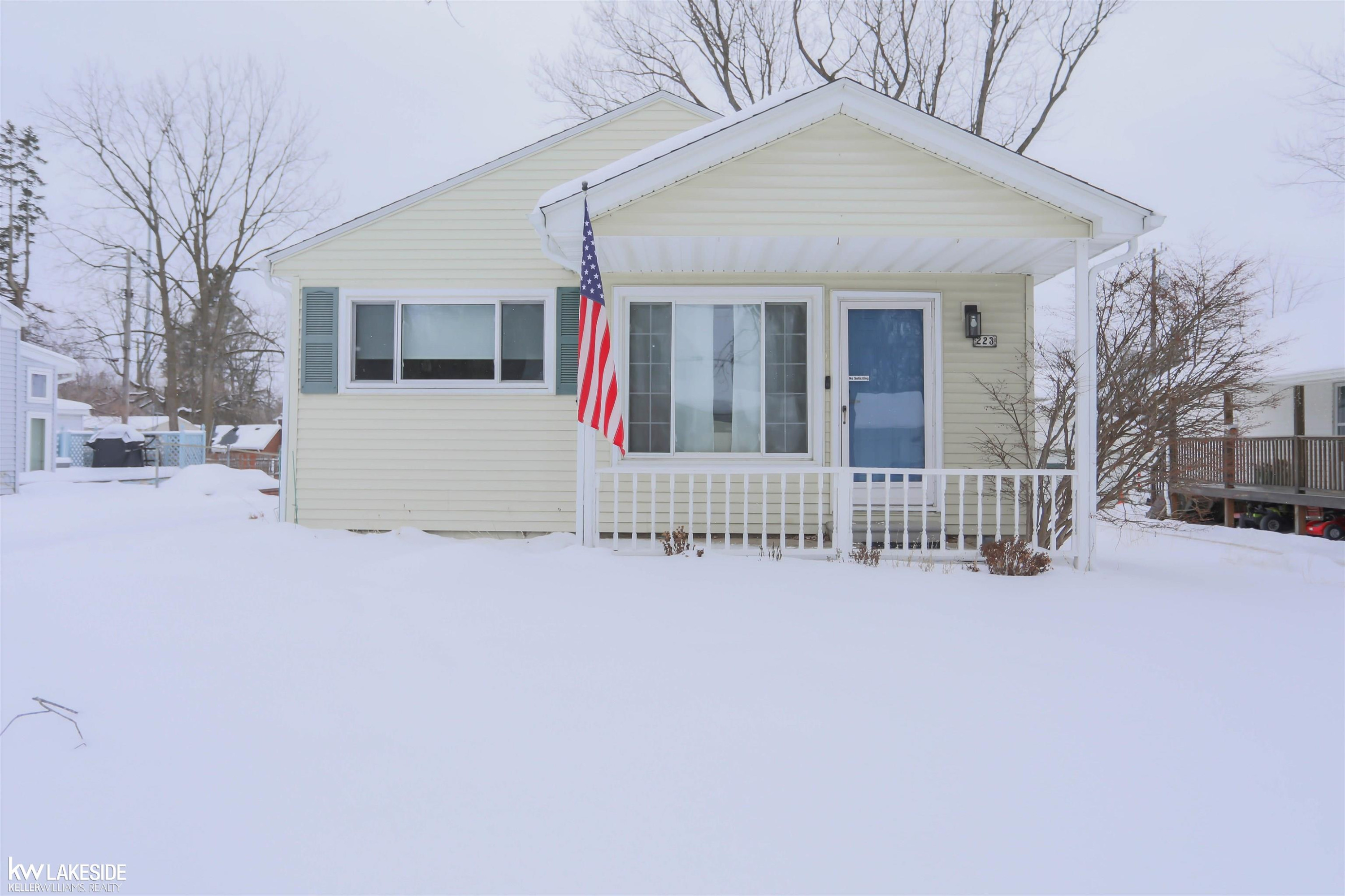 223 Fairgrove Street, MI 48065 — front exterior