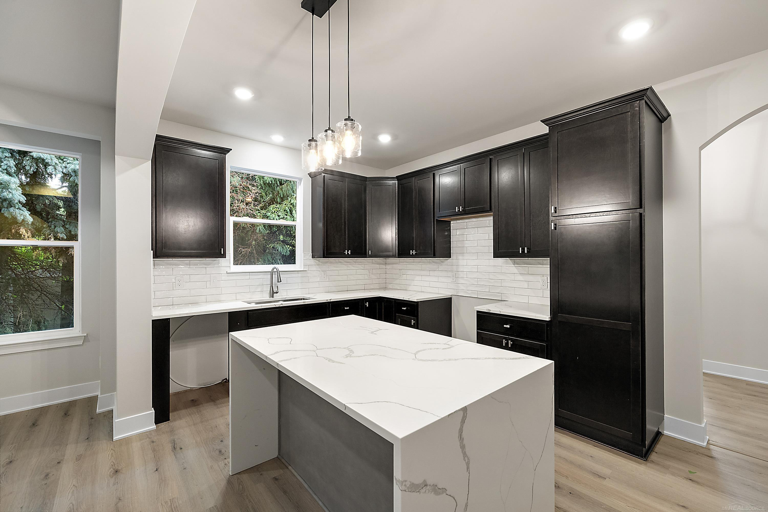 40703 Azalea Drive, Clinton Twp, MI 48036 — Photo 17