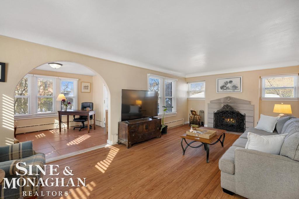 1264 Bishop Road, Grosse Pointe Park, MI 48230 — Photo 5
