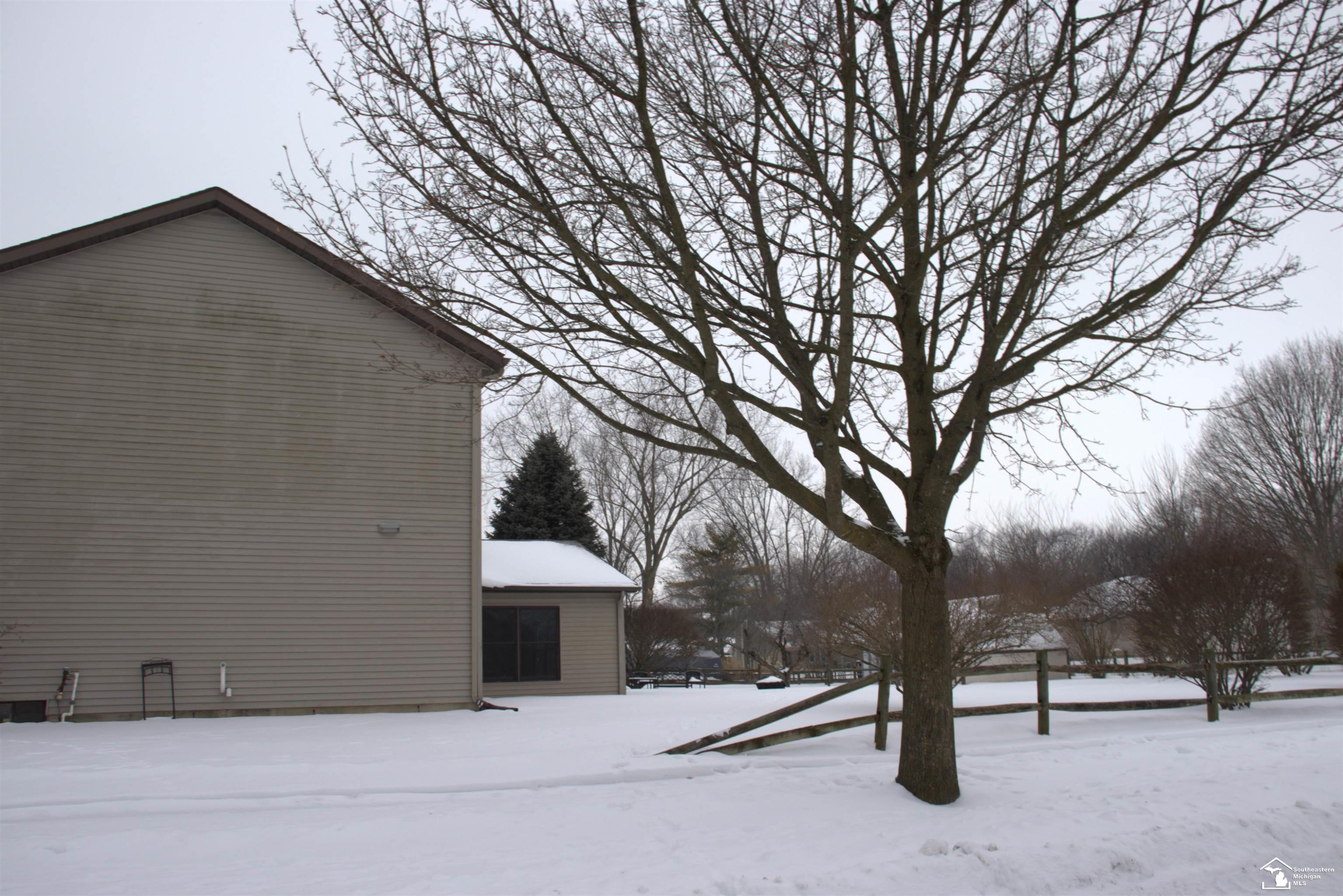1015 Donnalee Drive, Monroe, MI 48162 — Photo 31