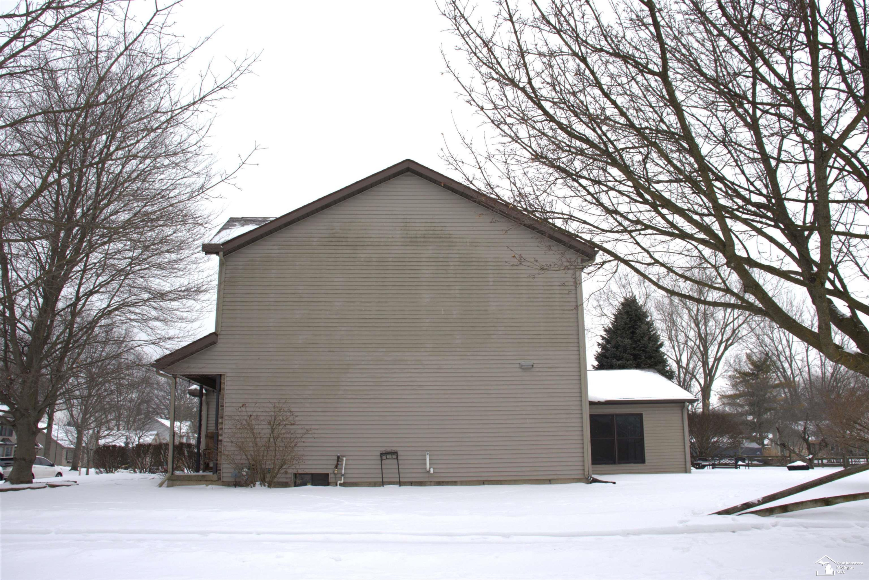 1015 Donnalee Drive, Monroe, MI 48162 — Photo 53