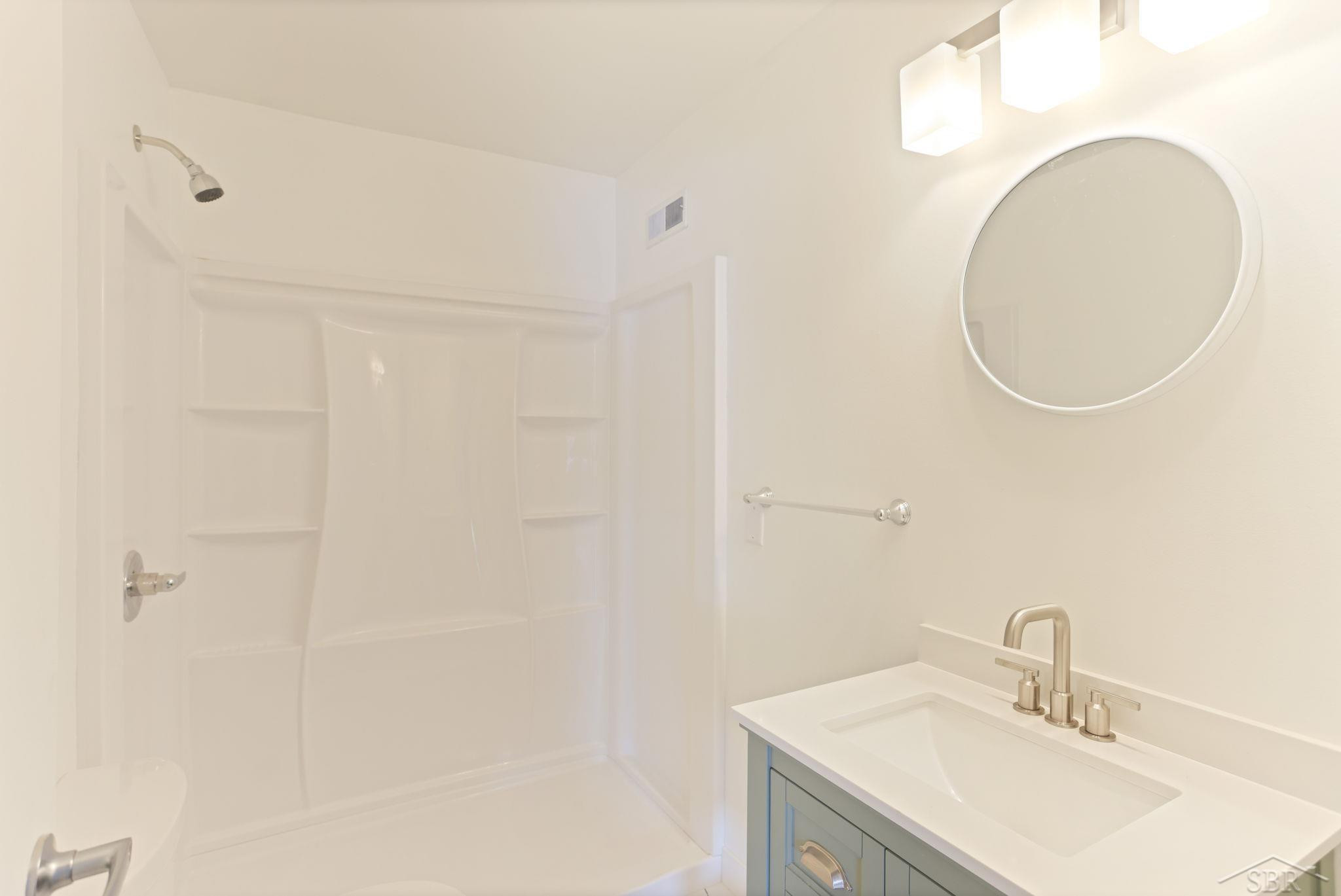 4068 Vera Street, Saginaw, MI 48603 — Photo 13