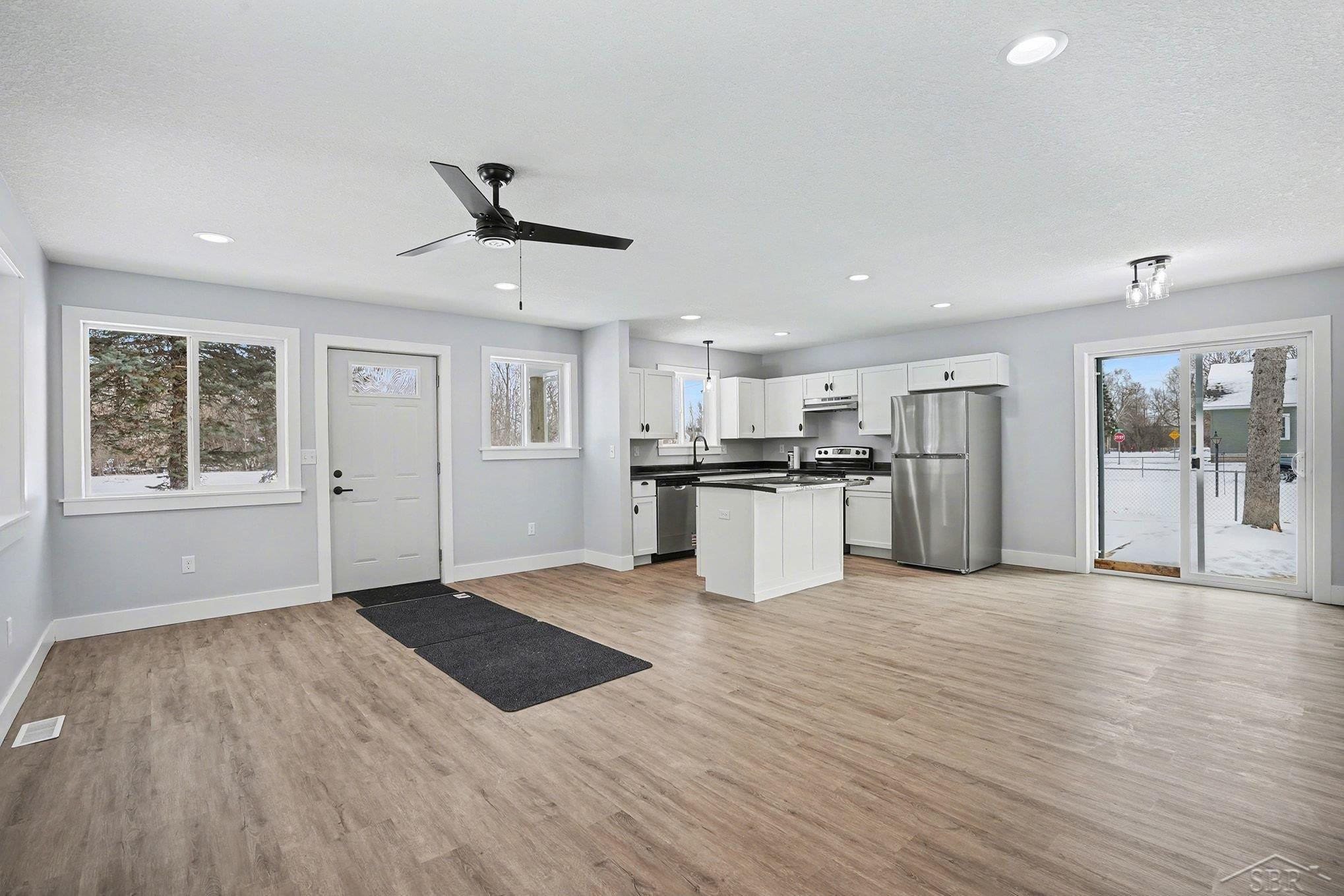 308 High Street, Bay City, MI 48708 — Photo 2