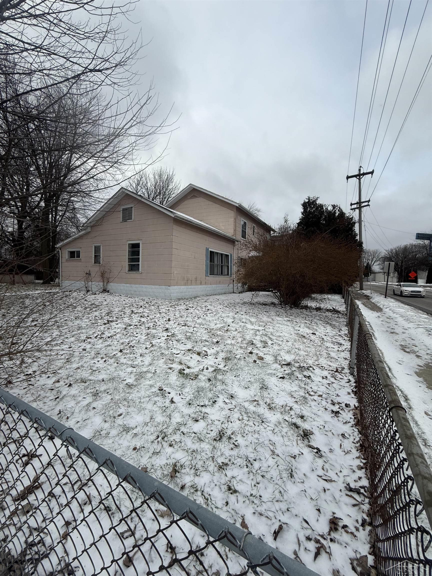 3102 N Water Street, Bay City, MI 48708 — Photo 4