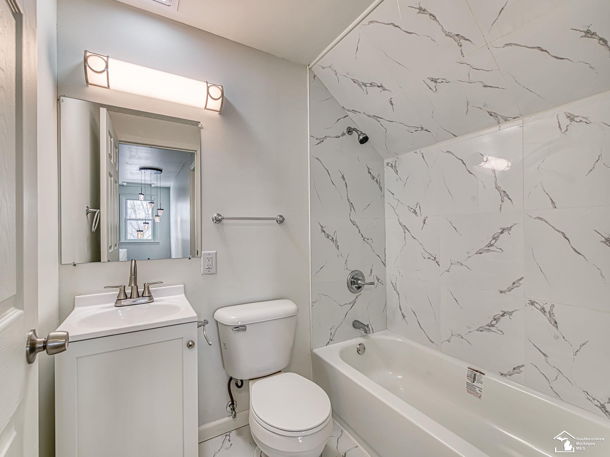 5400 E Albain Road, Monroe, MI 48161 — Photo 27