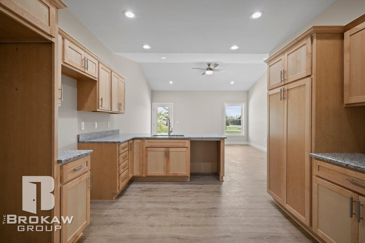 3371 Meadowridge Court, 107, Davison, MI 48423 — Photo 18