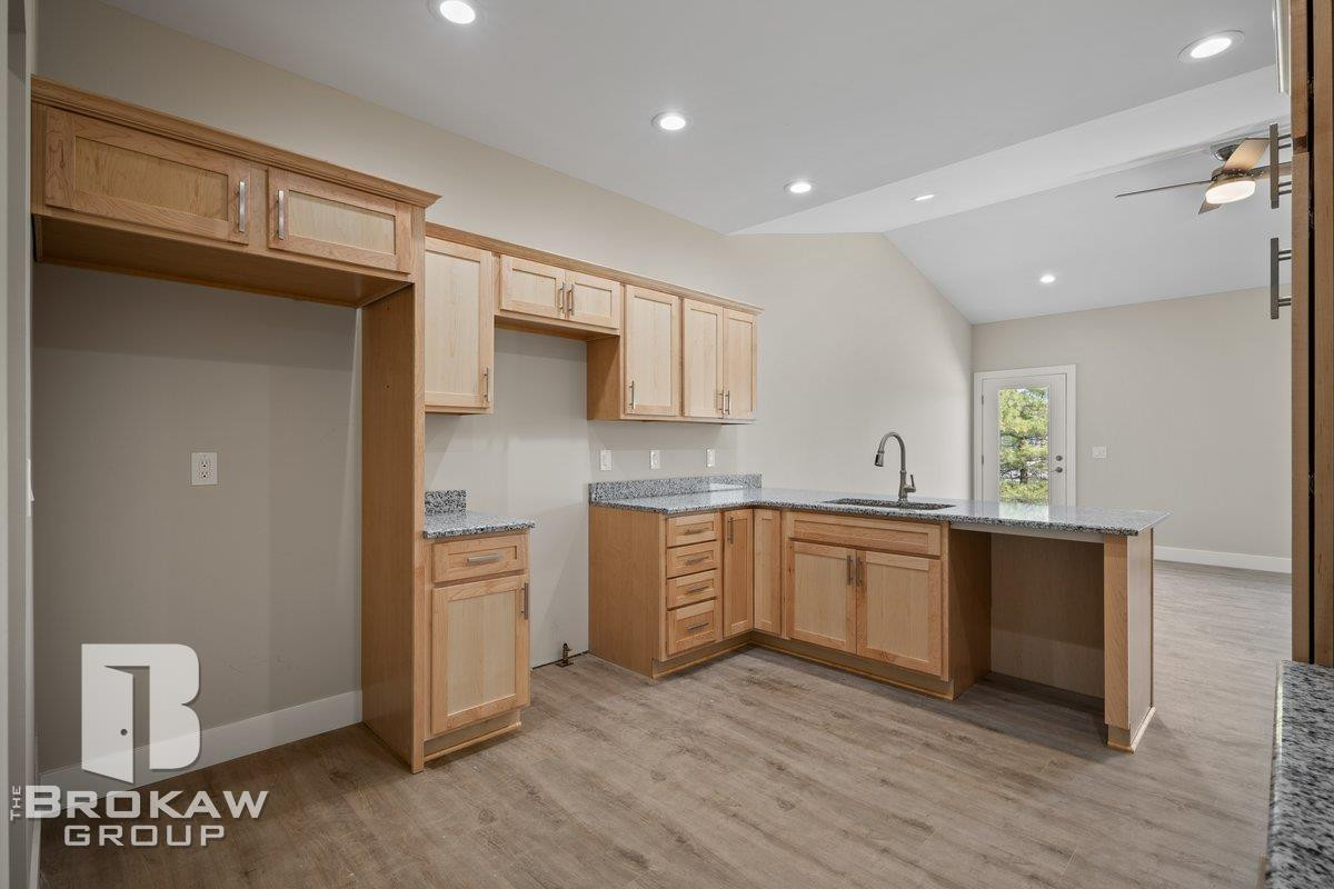 3371 Meadowridge Court, 107, Davison, MI 48423 — Photo 21