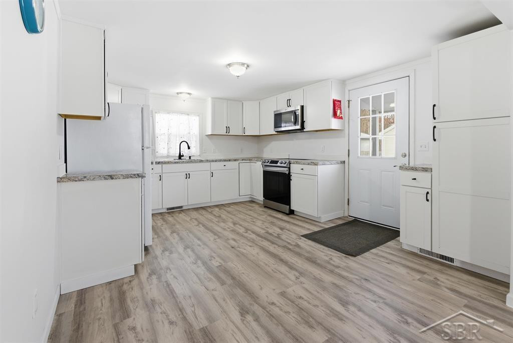 3812 N Saginaw Road, Midland, MI 48640 — Photo 5
