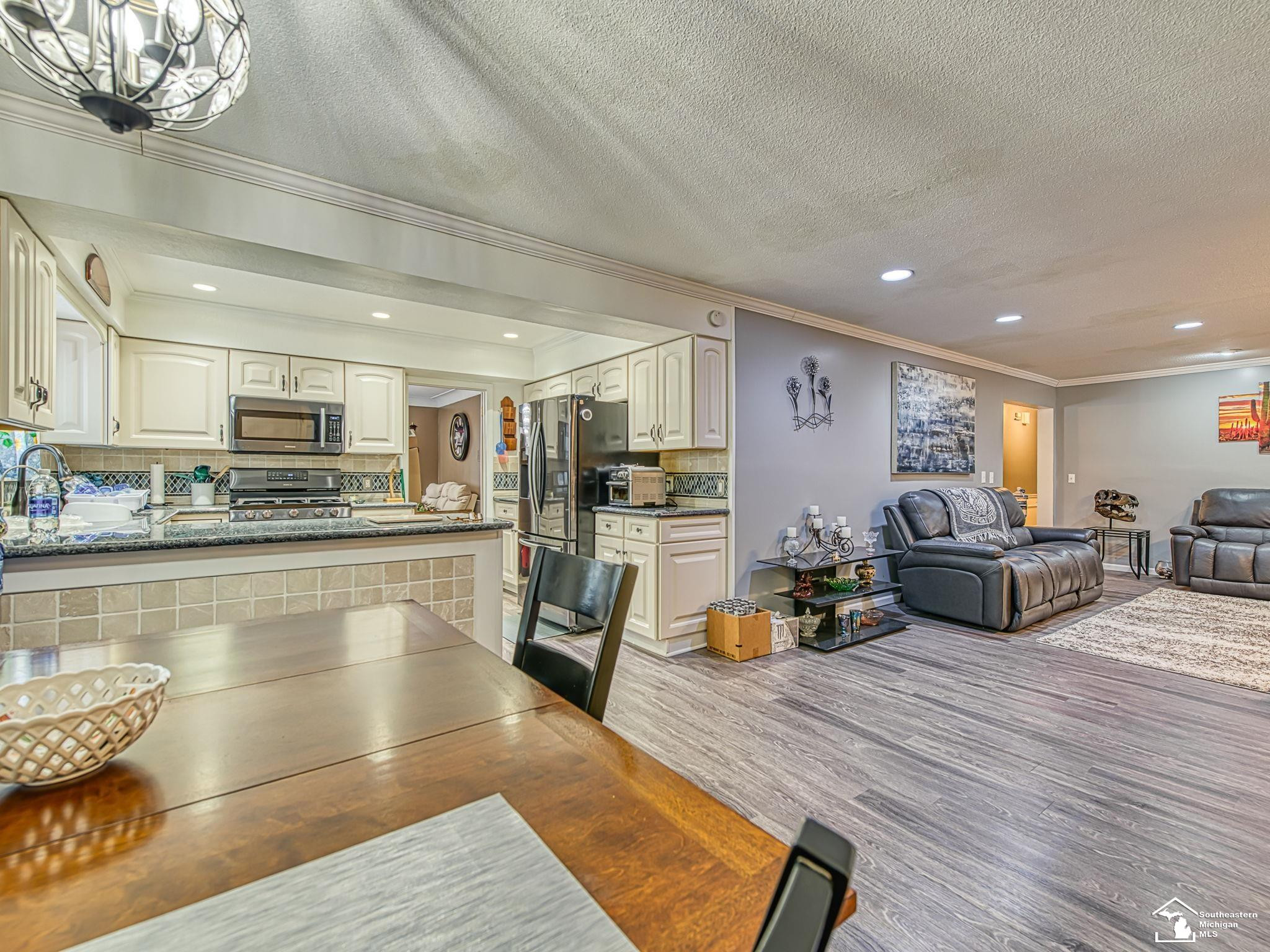 4179 Sheffield Place, Lambertville, MI 48144 — Photo 8