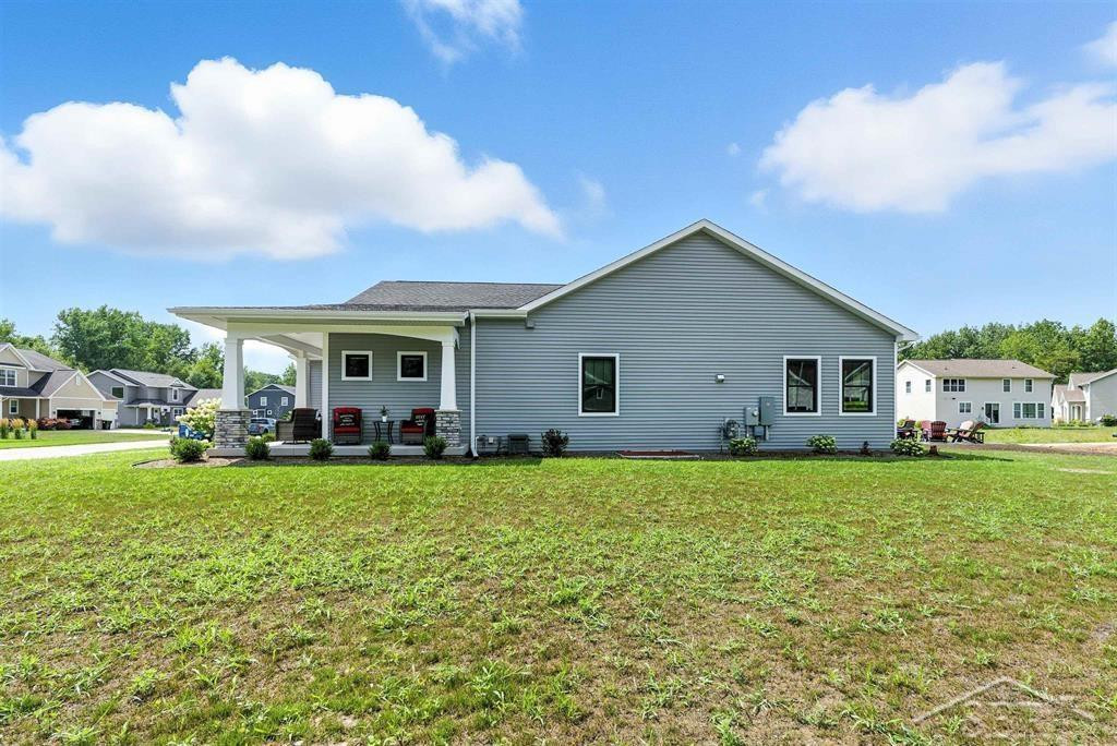 701 Broadhead Drive, Midland, MI 48642 — Photo 35