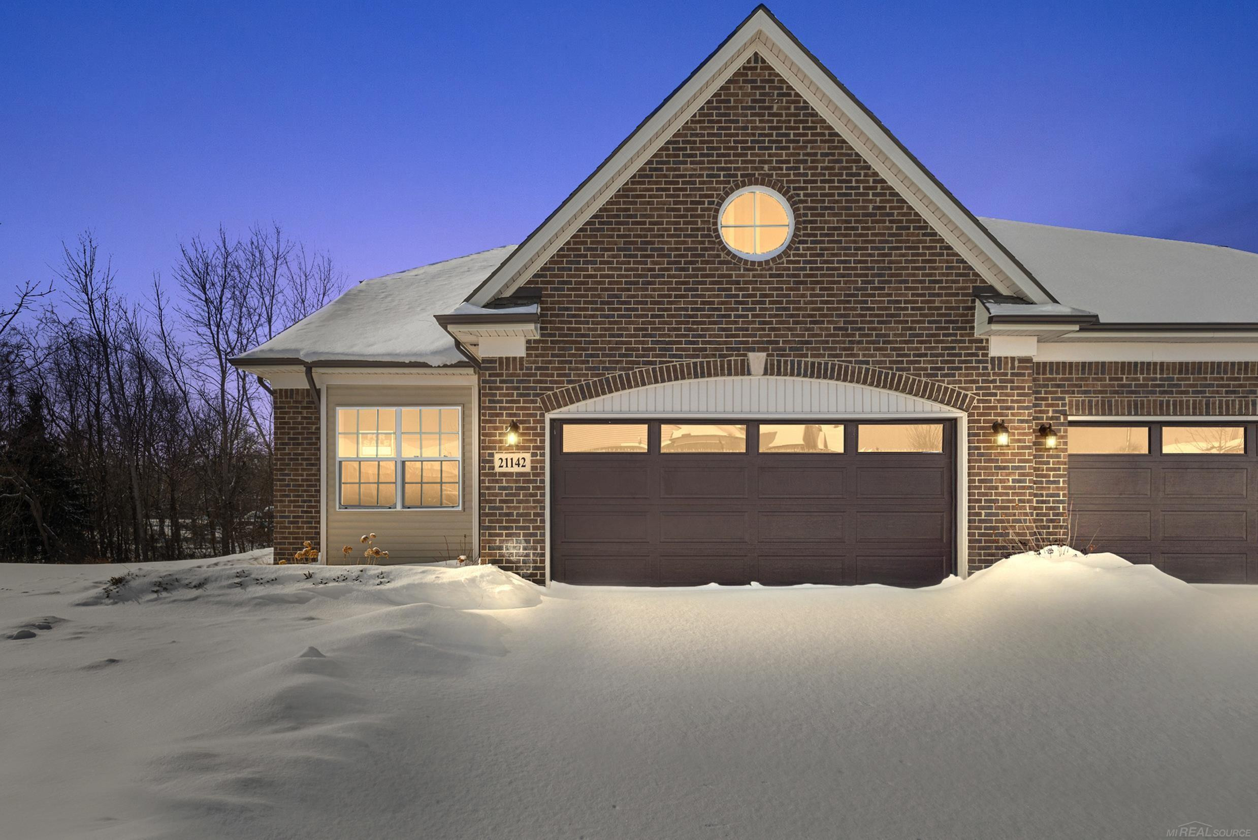21142 Lilac Lane, Clinton Twp, MI 48036 — Photo 2