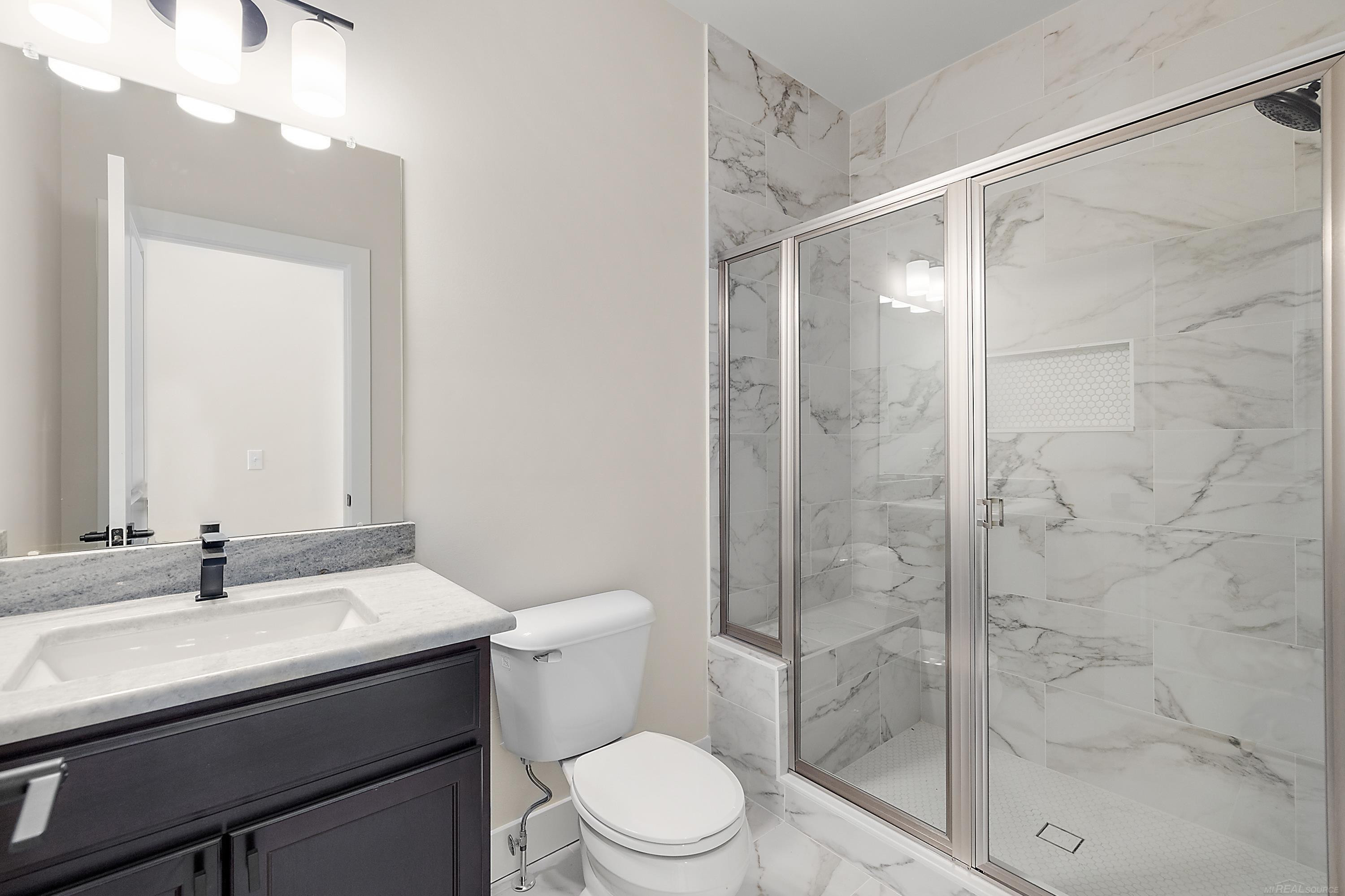 21142 Lilac Lane, Clinton Twp, MI 48036 — Photo 31