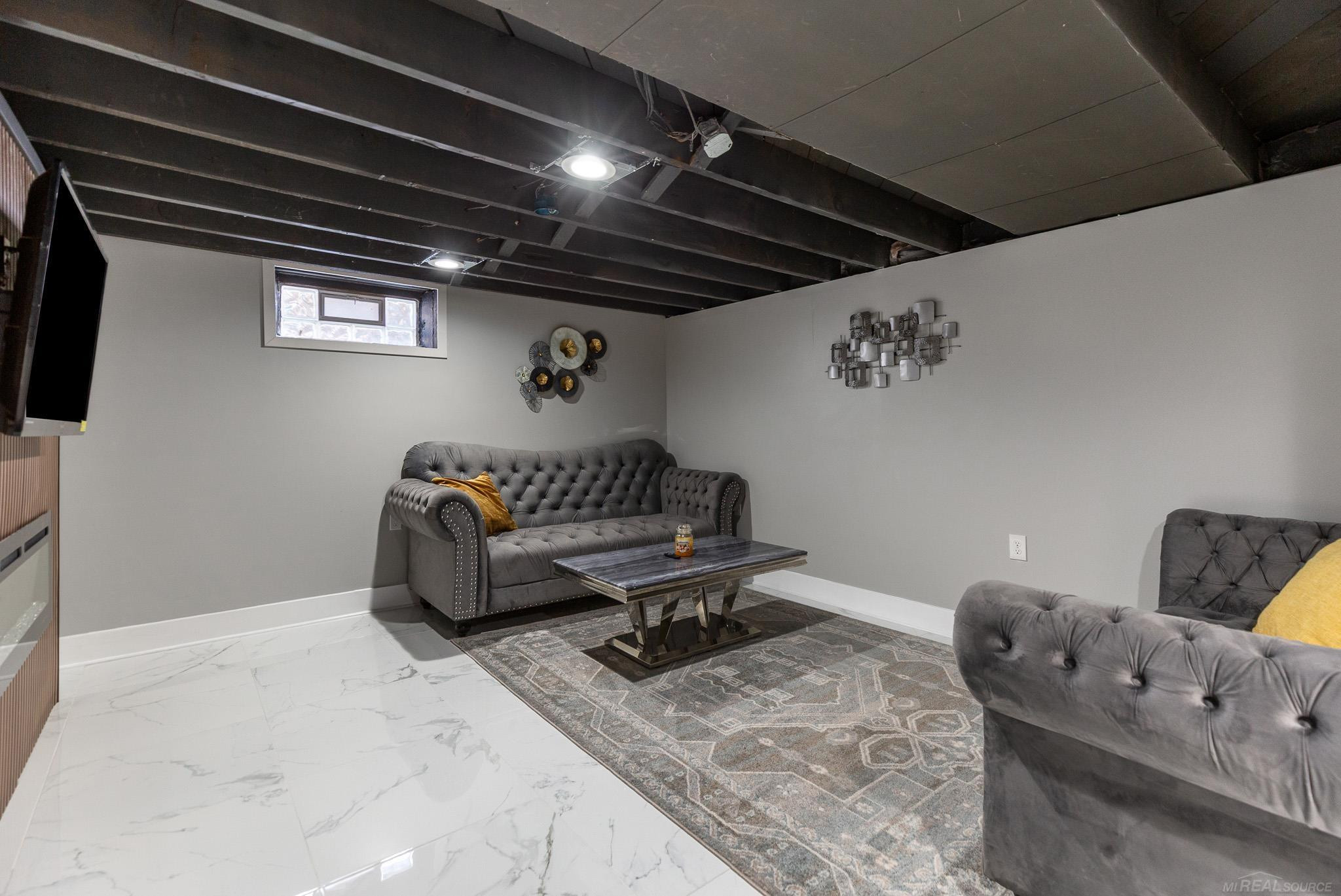 10419 W 11 Mile Road, Huntington Woods, MI — Photo 19