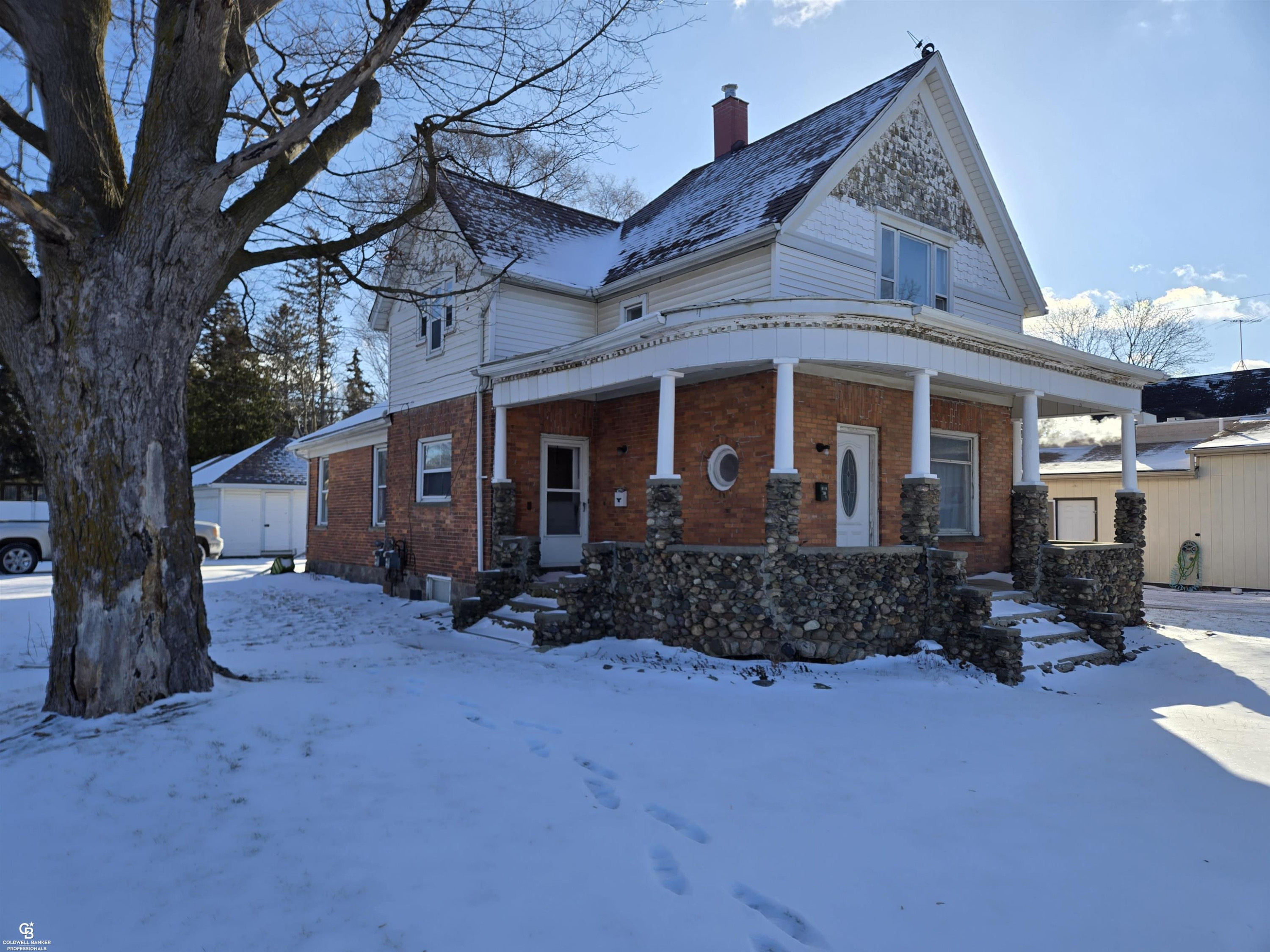 202 S Main Street, Yale, MI 48097