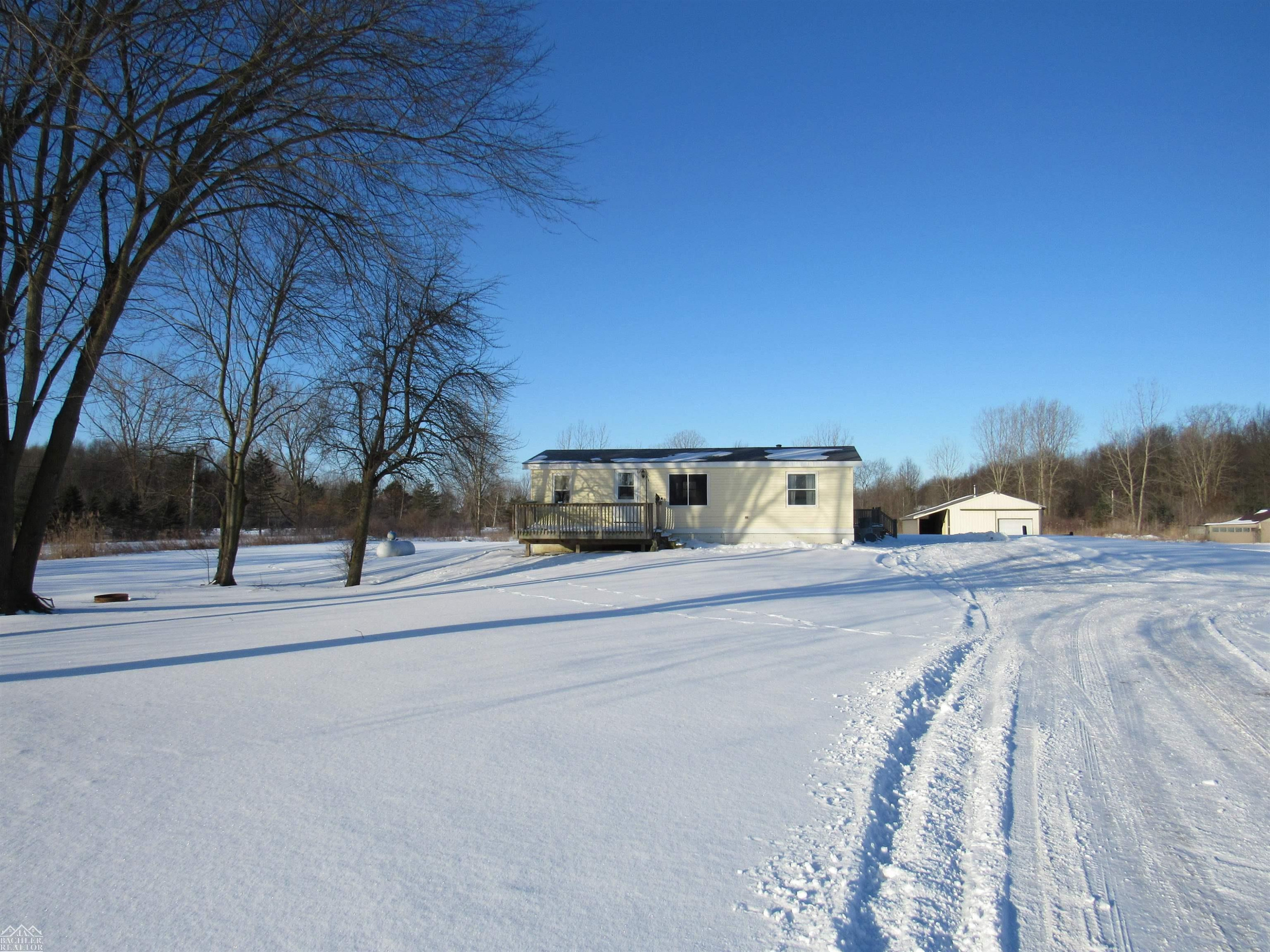 5490 Indian Trail, MI — Photo 2