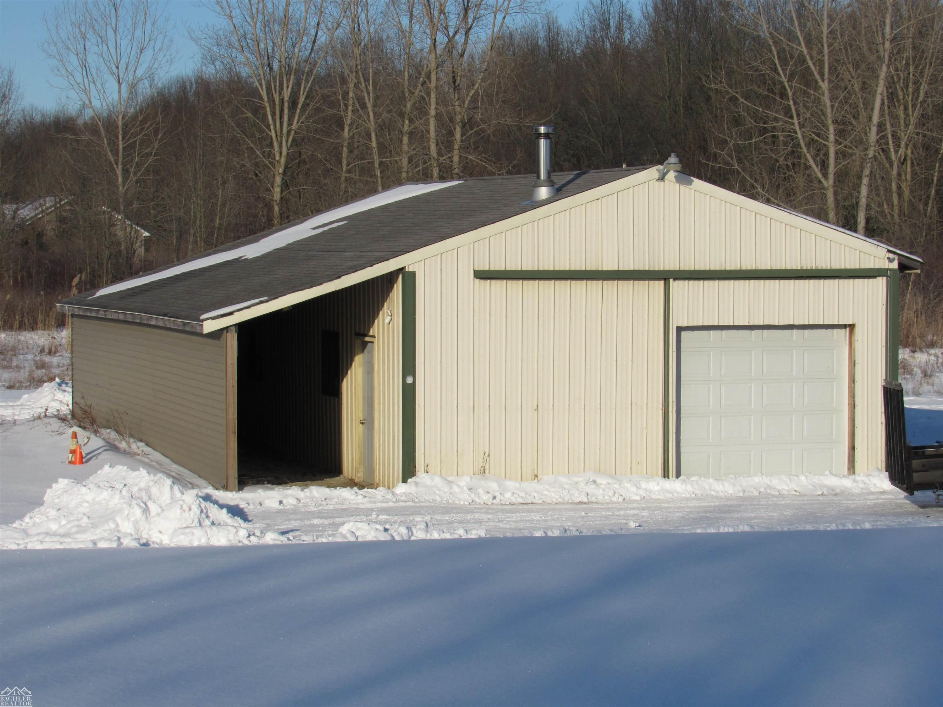 5490 Indian Trail, MI — Photo 4