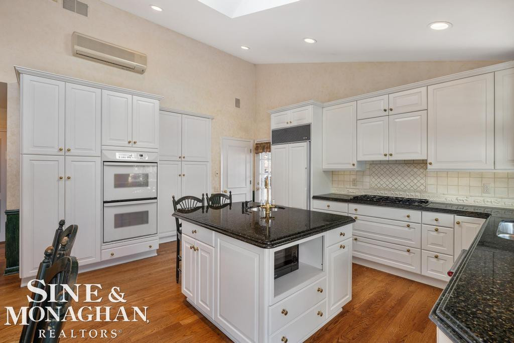 286 Grosse Pointe Boulevard, Grosse Pointe Farms, MI 48236 — Photo 24