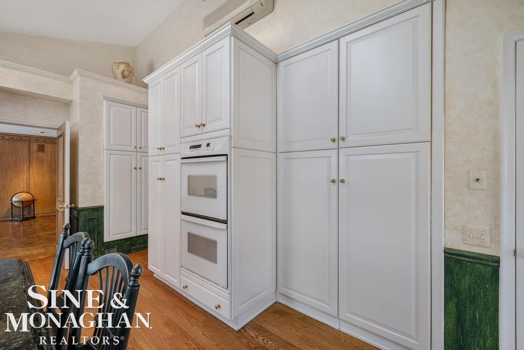 286 Grosse Pointe Boulevard, Grosse Pointe Farms, MI 48236 — Photo 26
