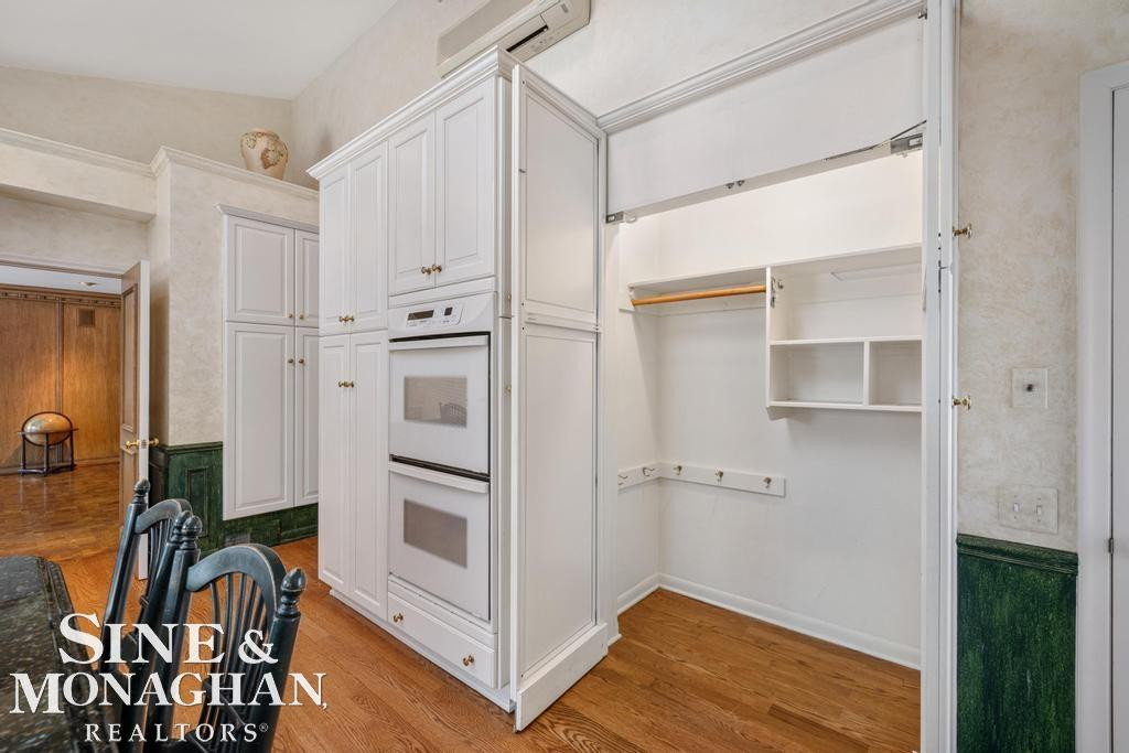 286 Grosse Pointe Boulevard, Grosse Pointe Farms, MI 48236 — Photo 27