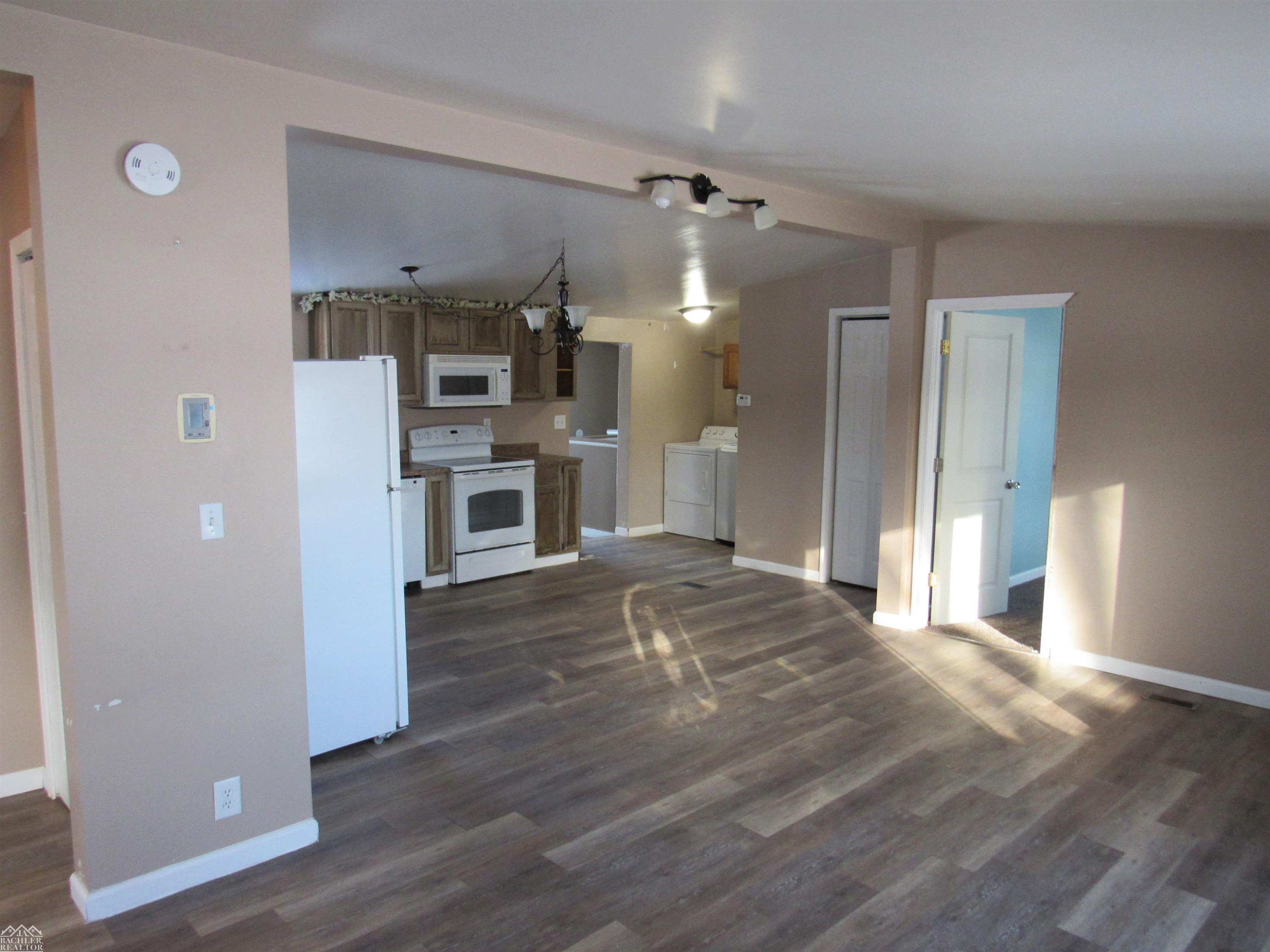 5490 Indian Trail, MI — Photo 13