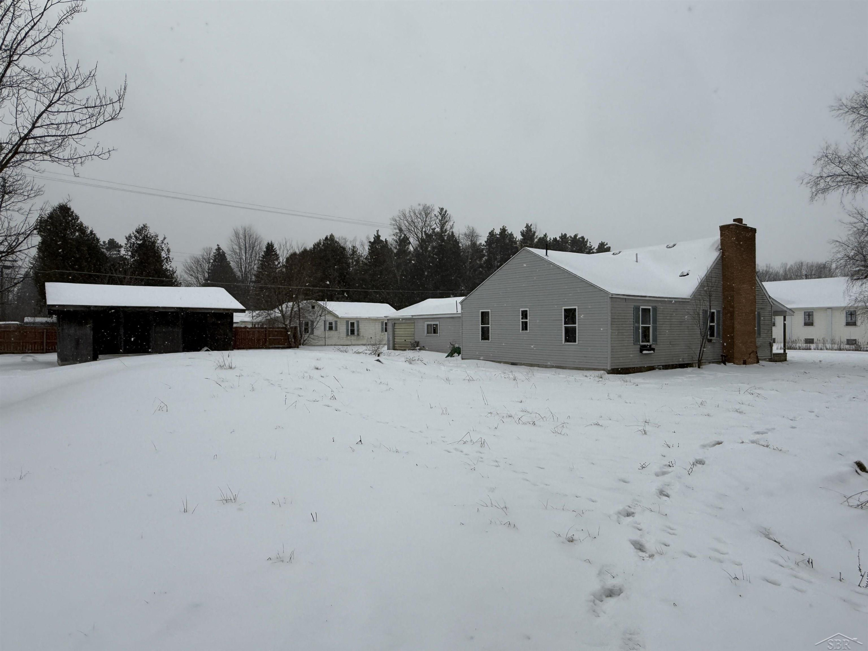 3493 Pine River Road, Standish, MI 48658 — Photo 2