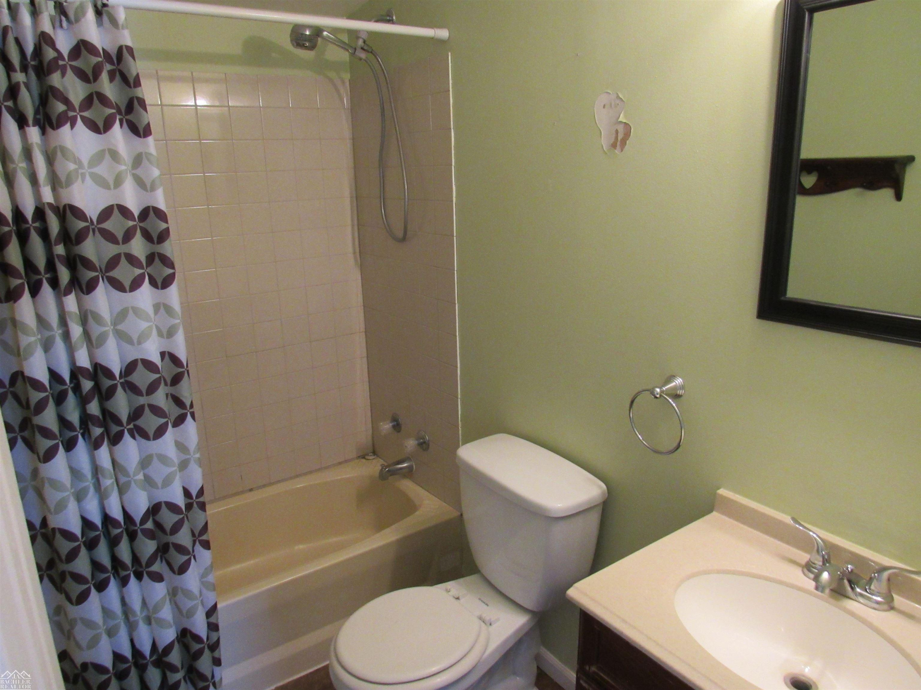 5490 Indian Trail, MI — Photo 19