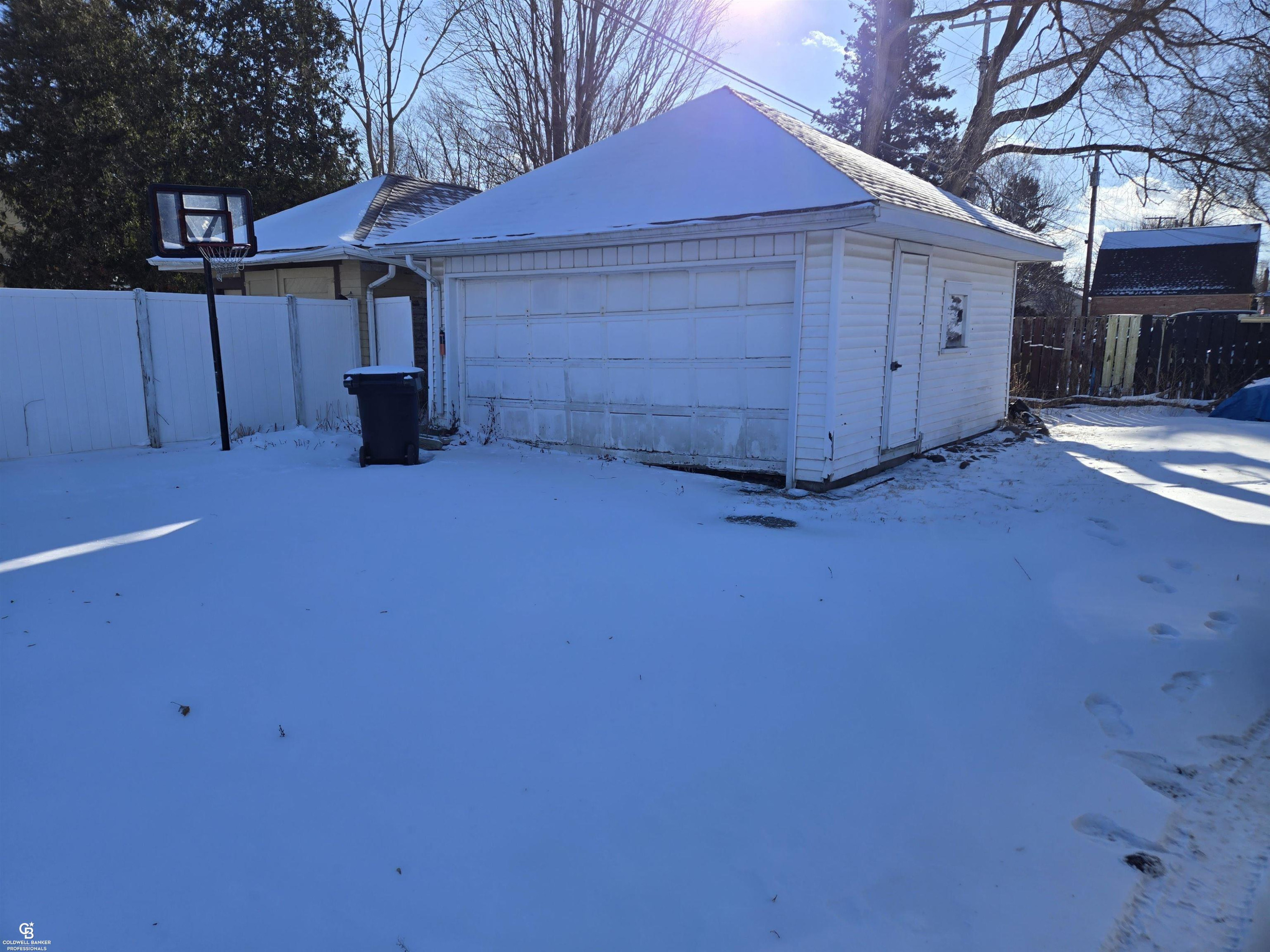 202 S Main Street, Yale, MI 48097 — Photo 22