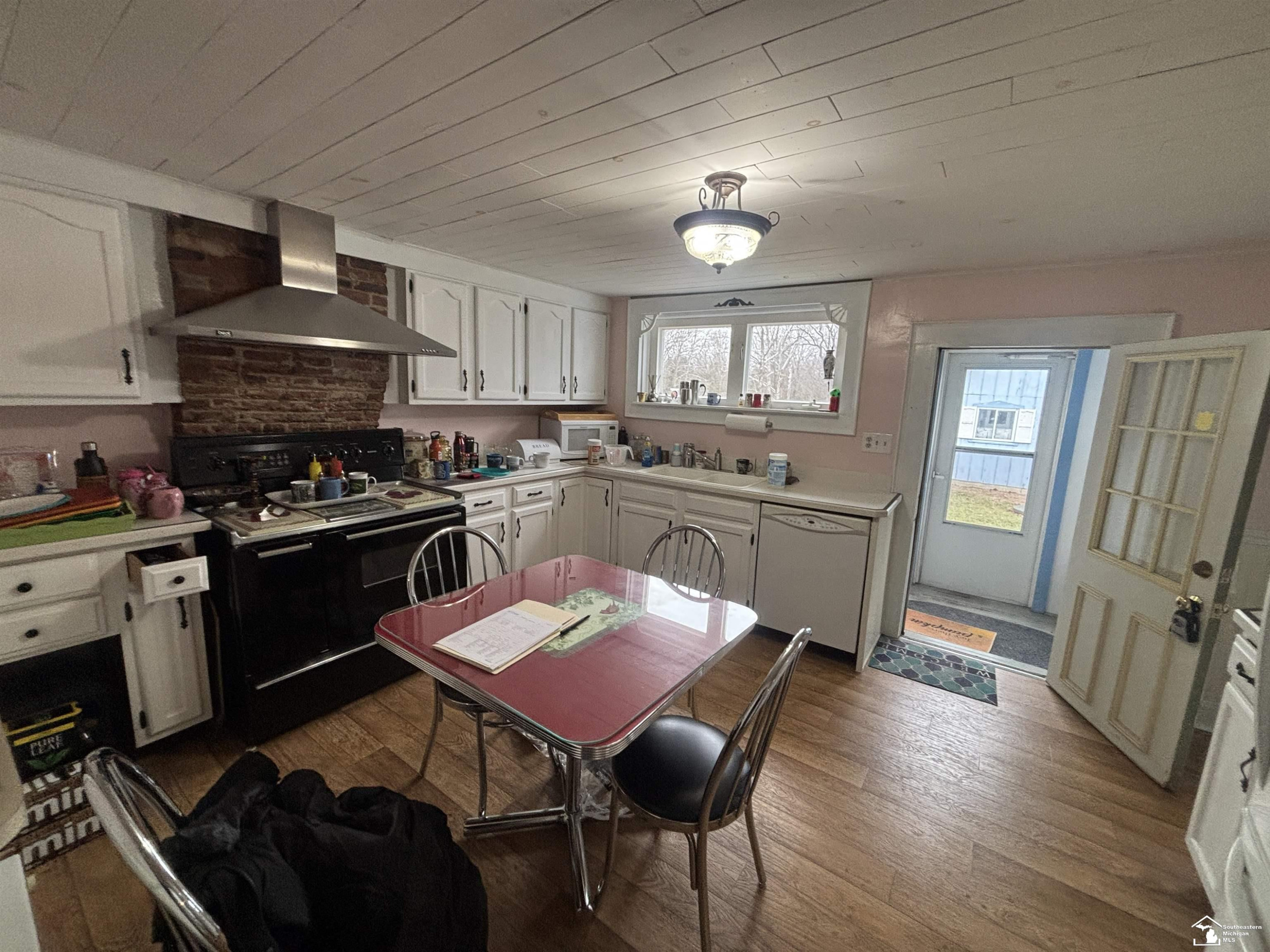 3829 N Otter Creek Road, Monroe, MI 48161 — Photo 16