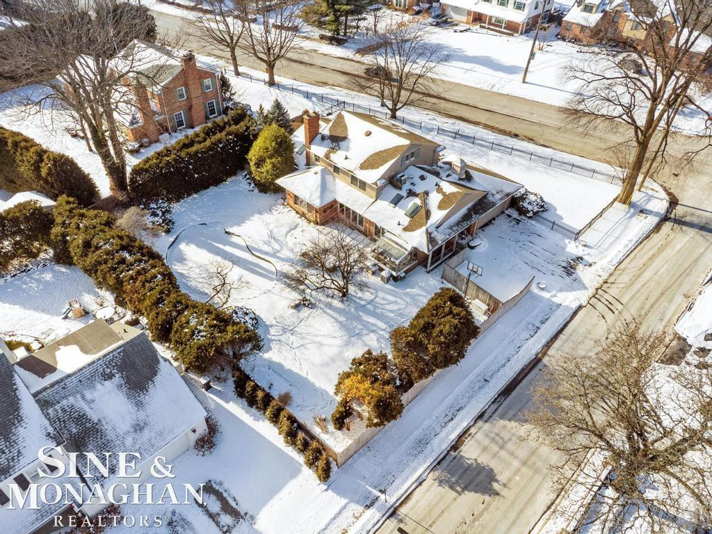 286 Grosse Pointe Boulevard, Grosse Pointe Farms, MI 48236 — Photo 86