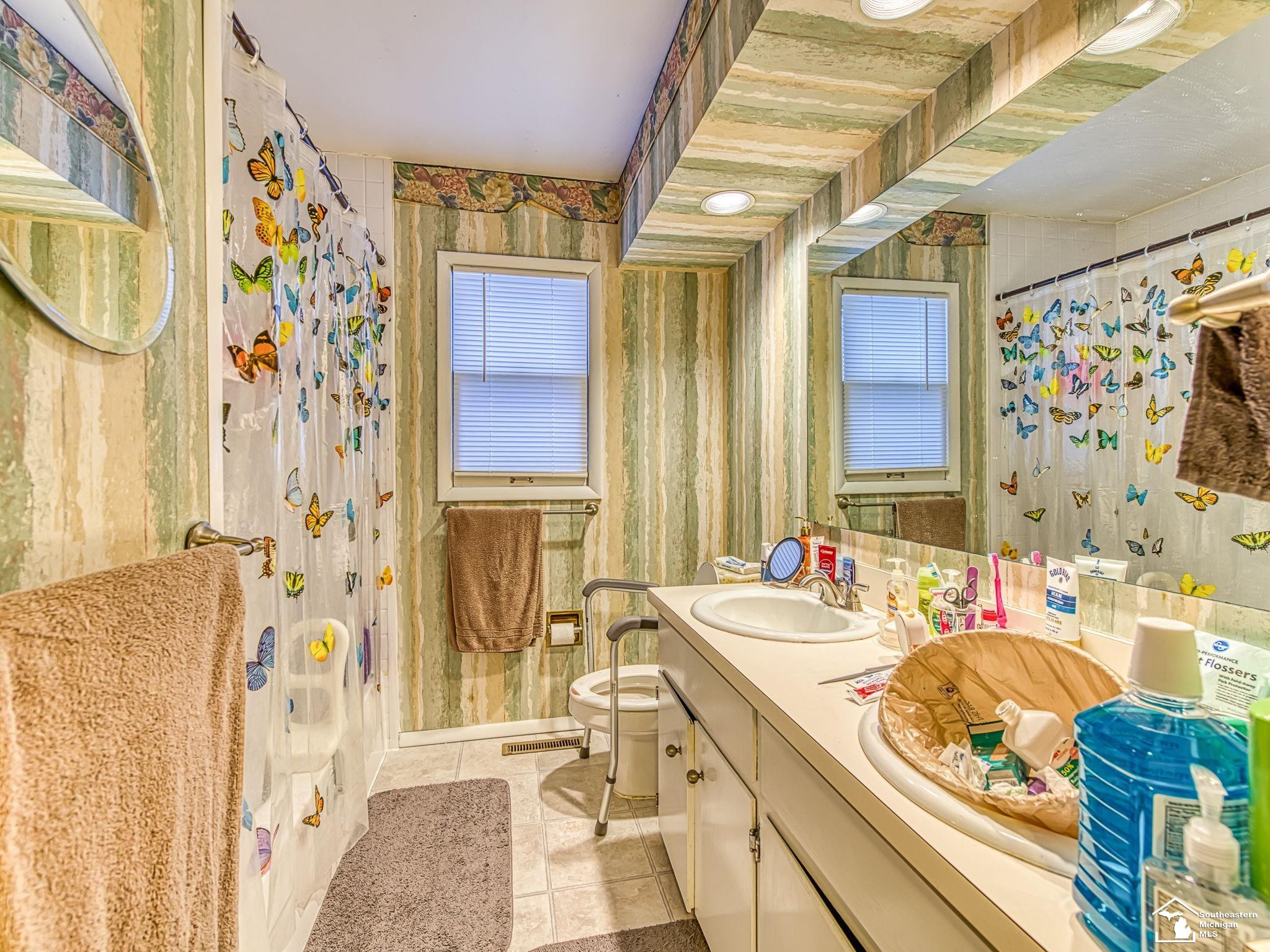 5034 Northfield Drive, Monroe, MI 48161 — Photo 16