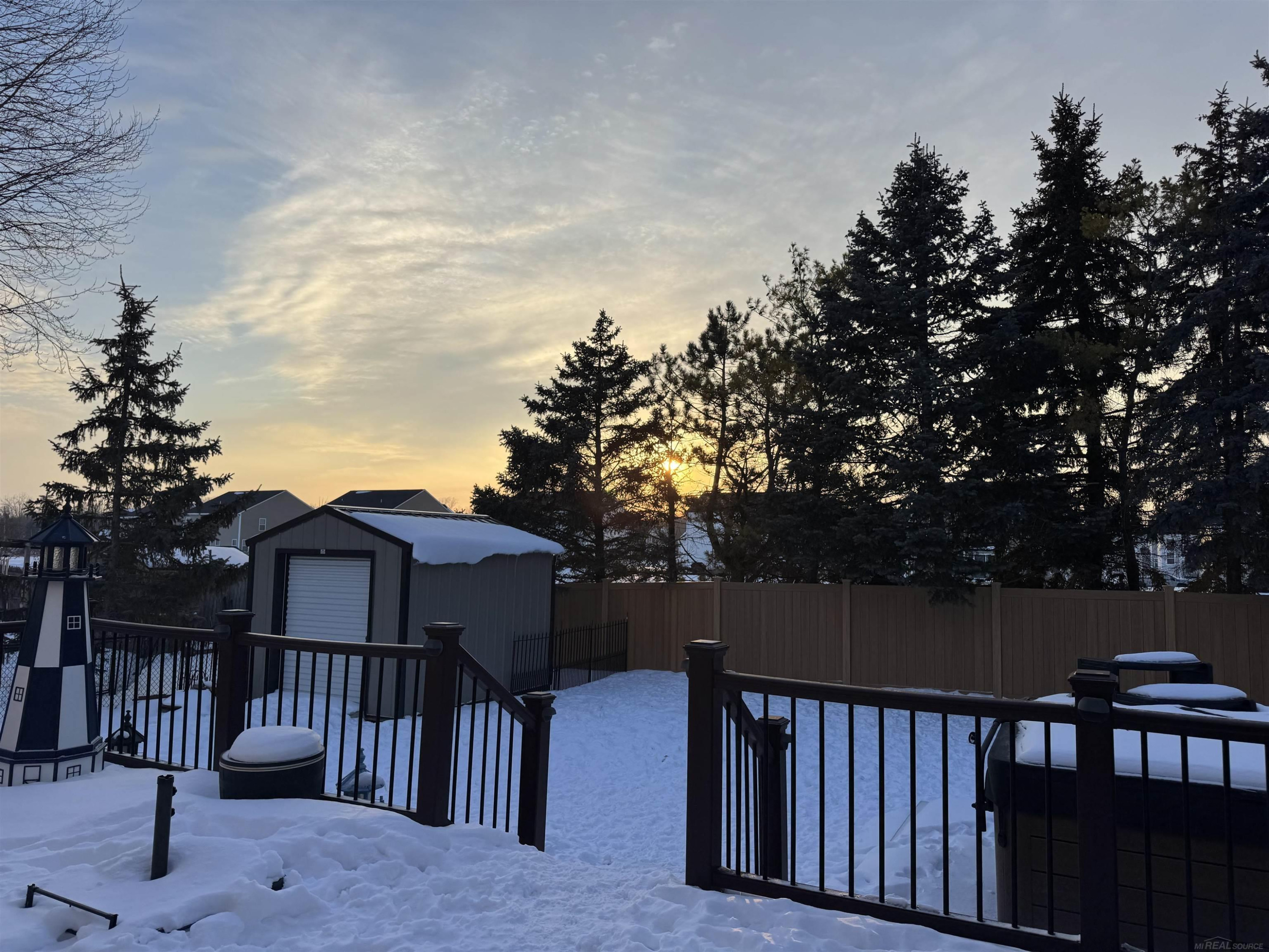 54649 Bradshaw Drive, New Baltimore, MI 48047 — Photo 9